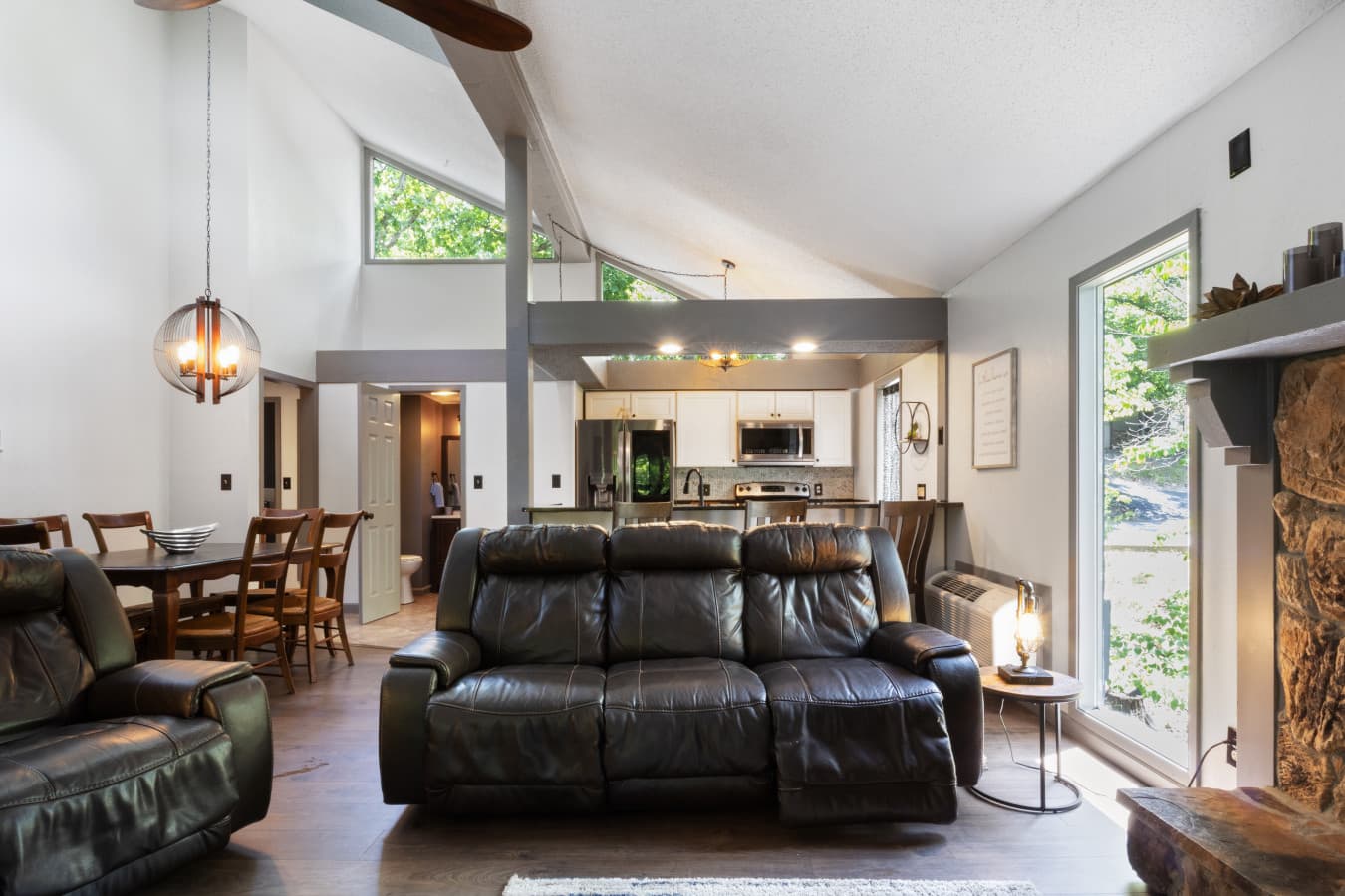 23-91 Moongate Dr - 23.jpg