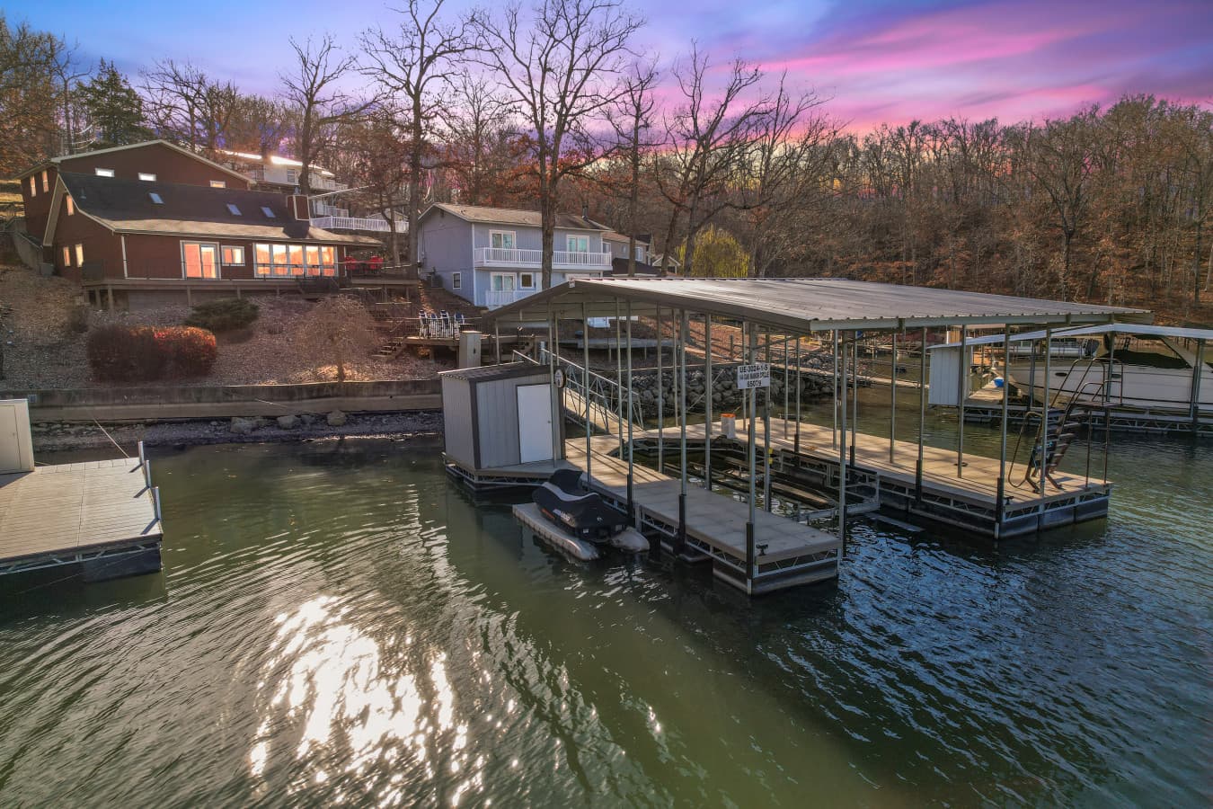 02-144 Oak Manor Cir - 2.jpg