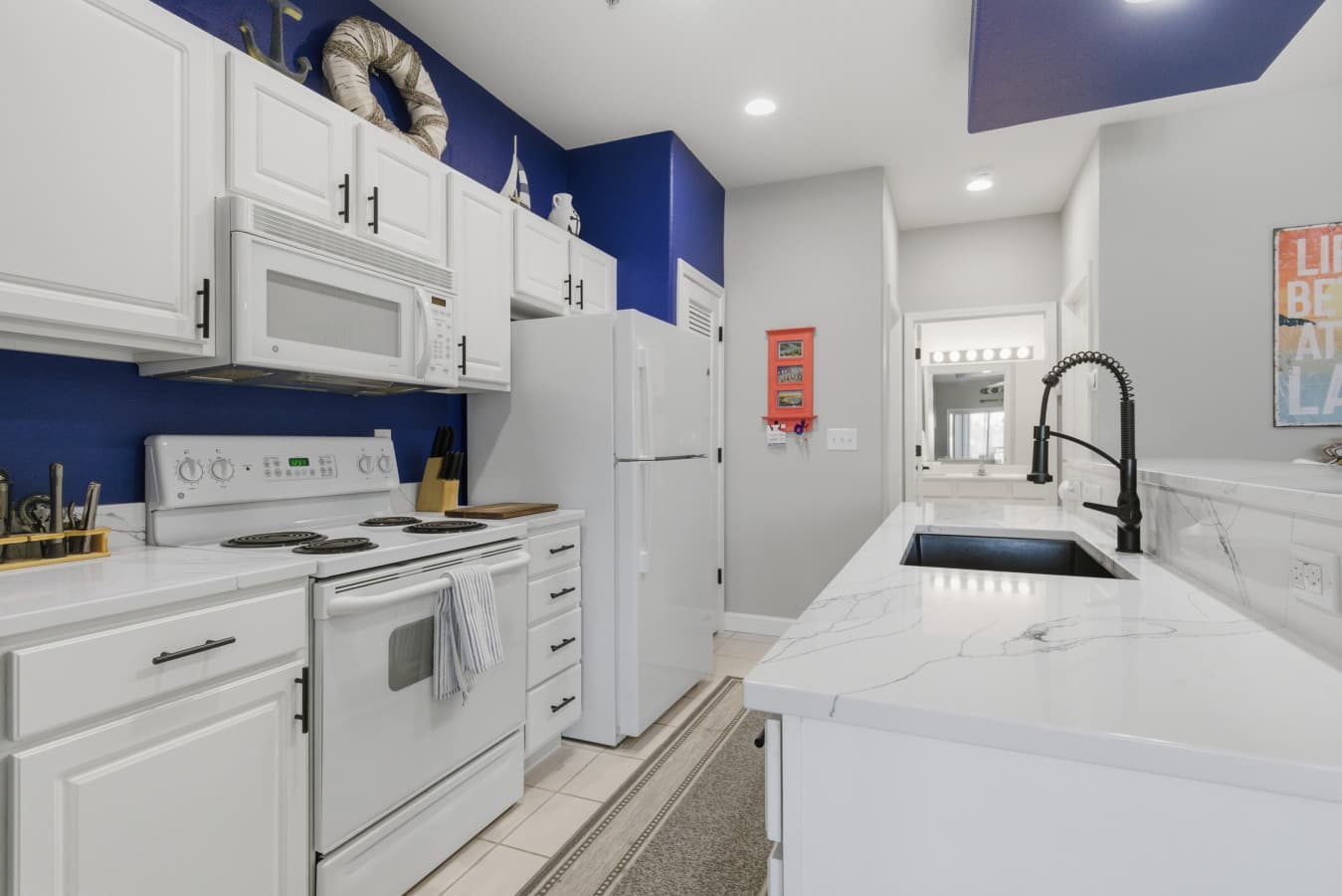 08-151 Upper Monarch Cove Dr 4E - 8.jpg