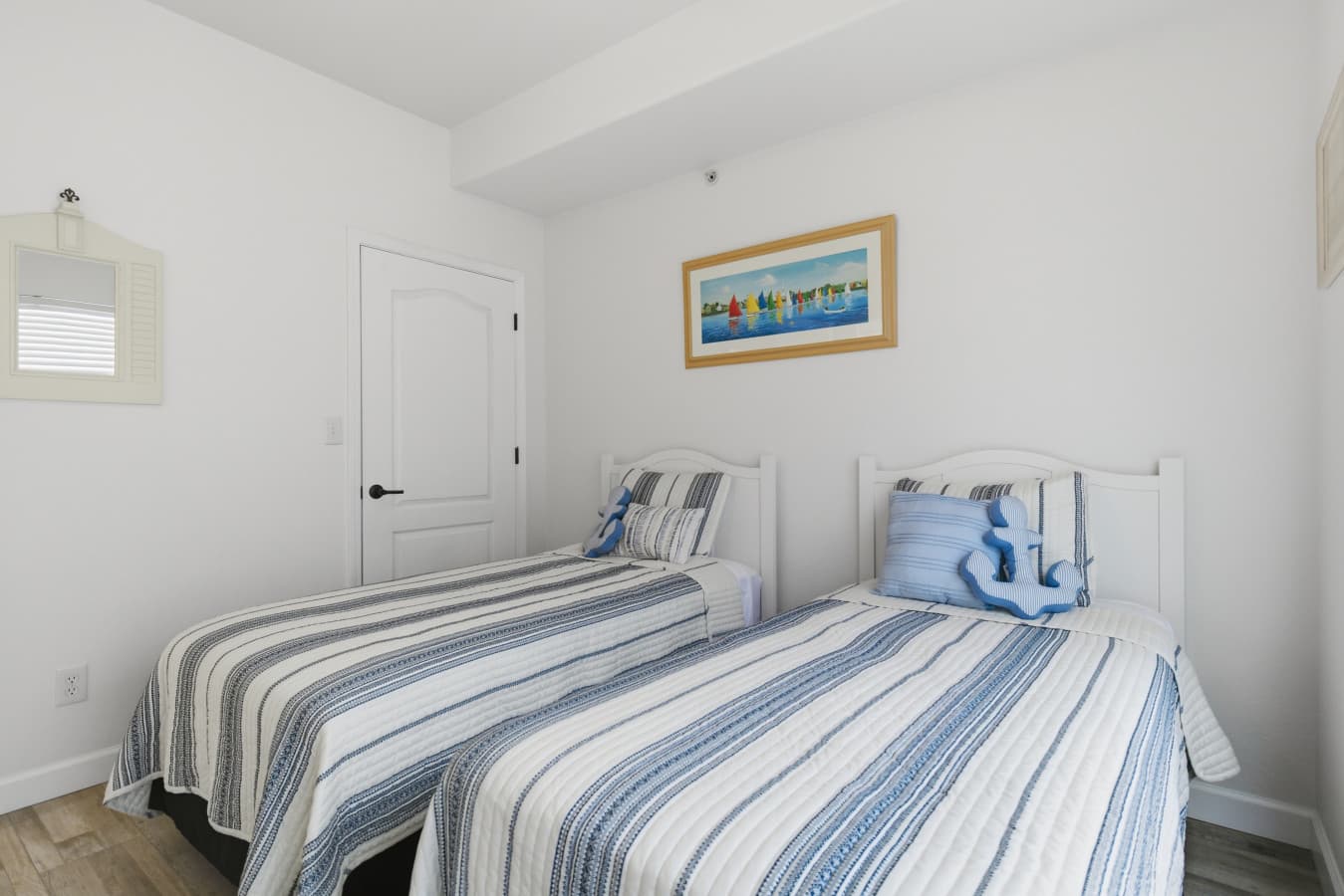 15-151 Upper Monarch Cove Dr 4E - 15.jpg
