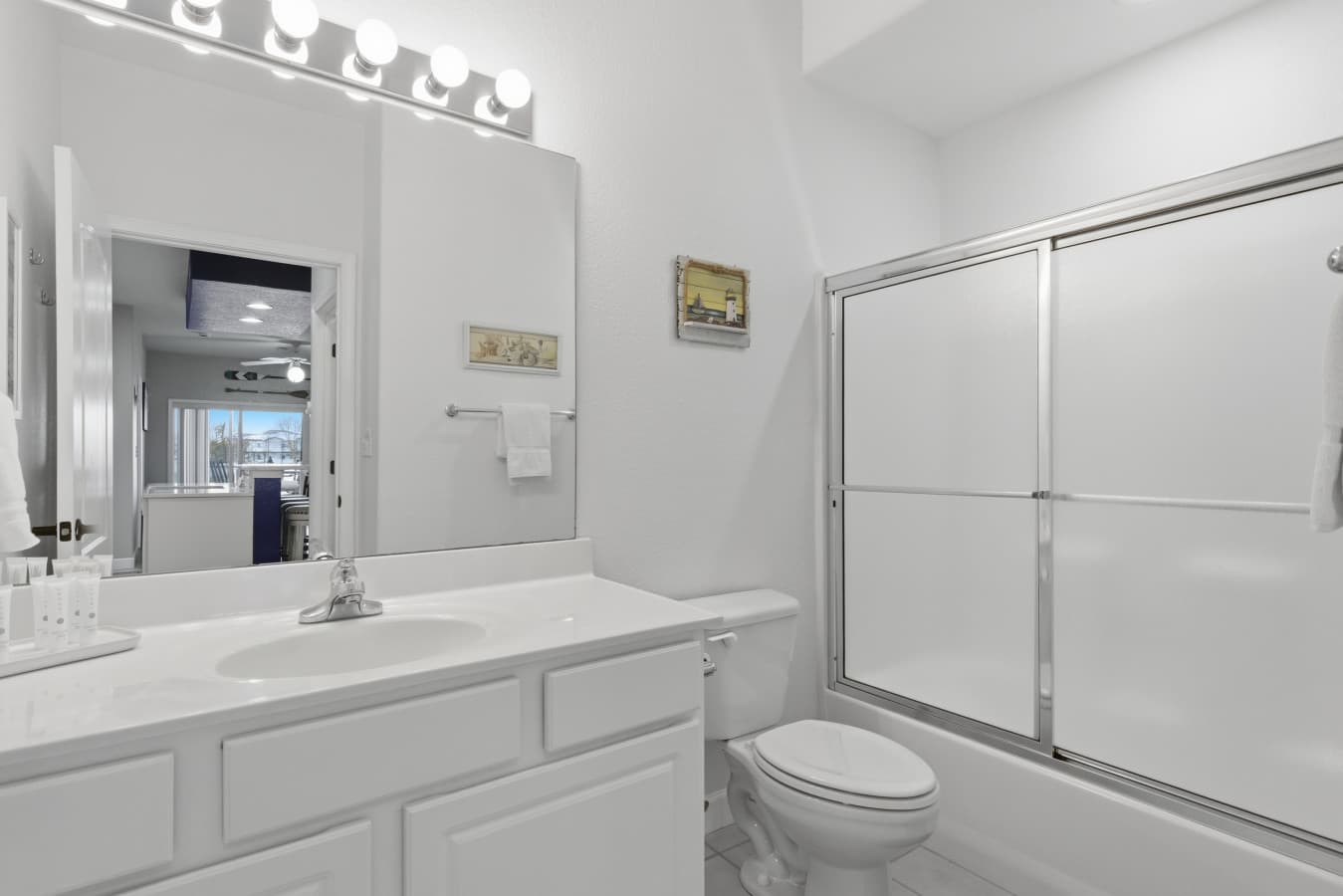 13-151 Upper Monarch Cove Dr 4E - 13.jpg