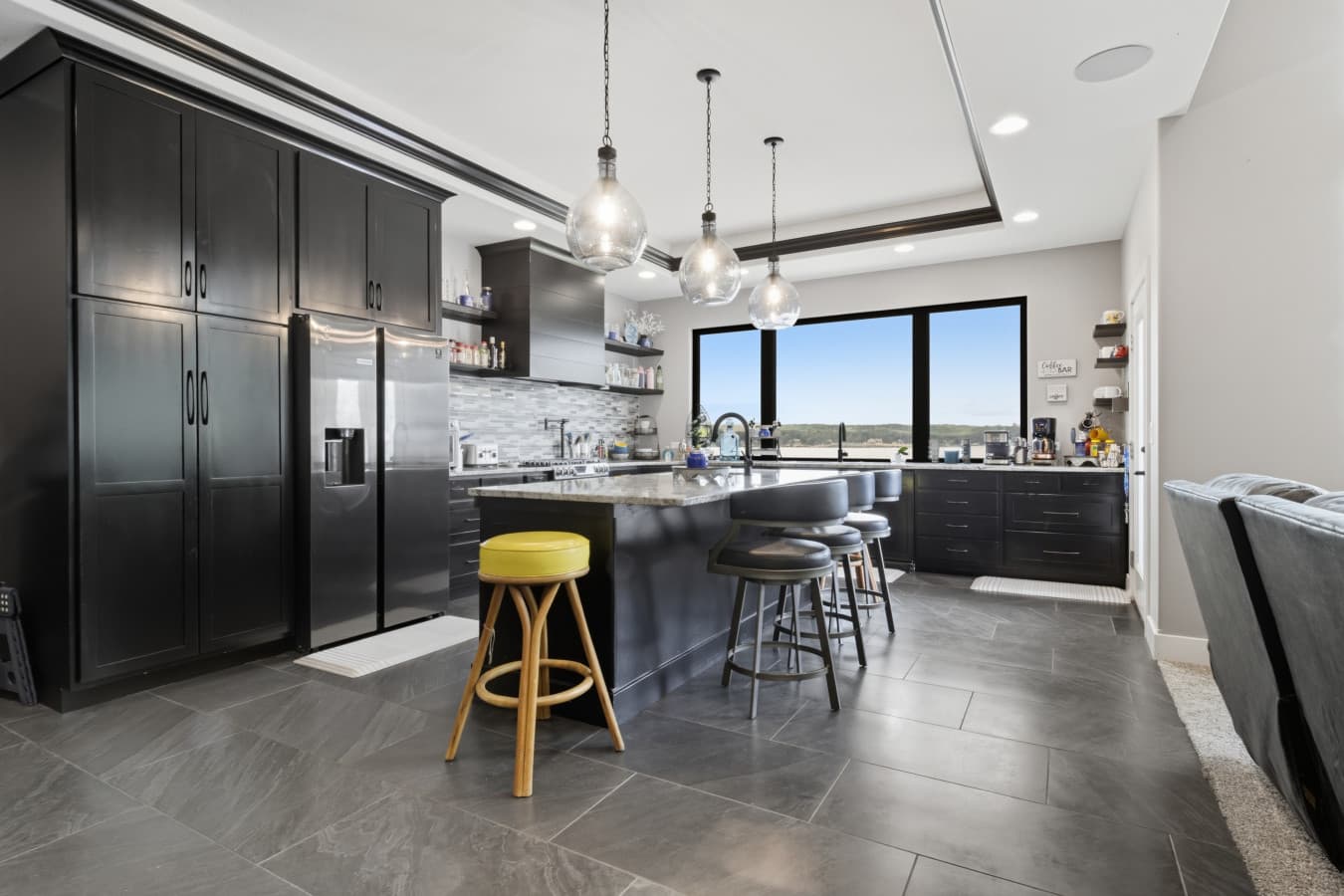 20-2549 Bittersweet Rd - 20.jpg