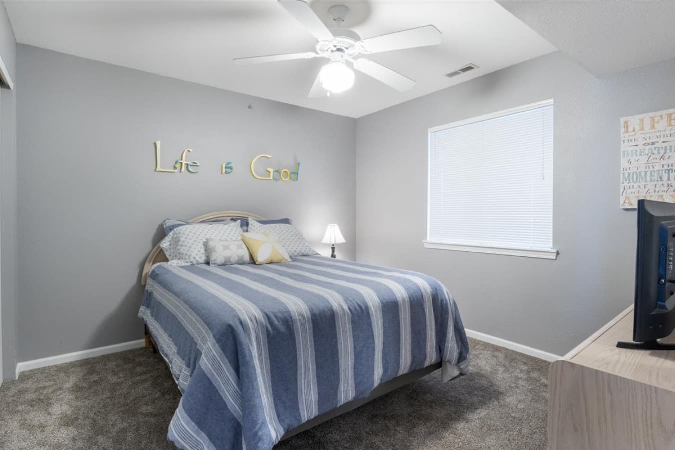 17-1481 Ledges Dr 1046 - 17.jpg
