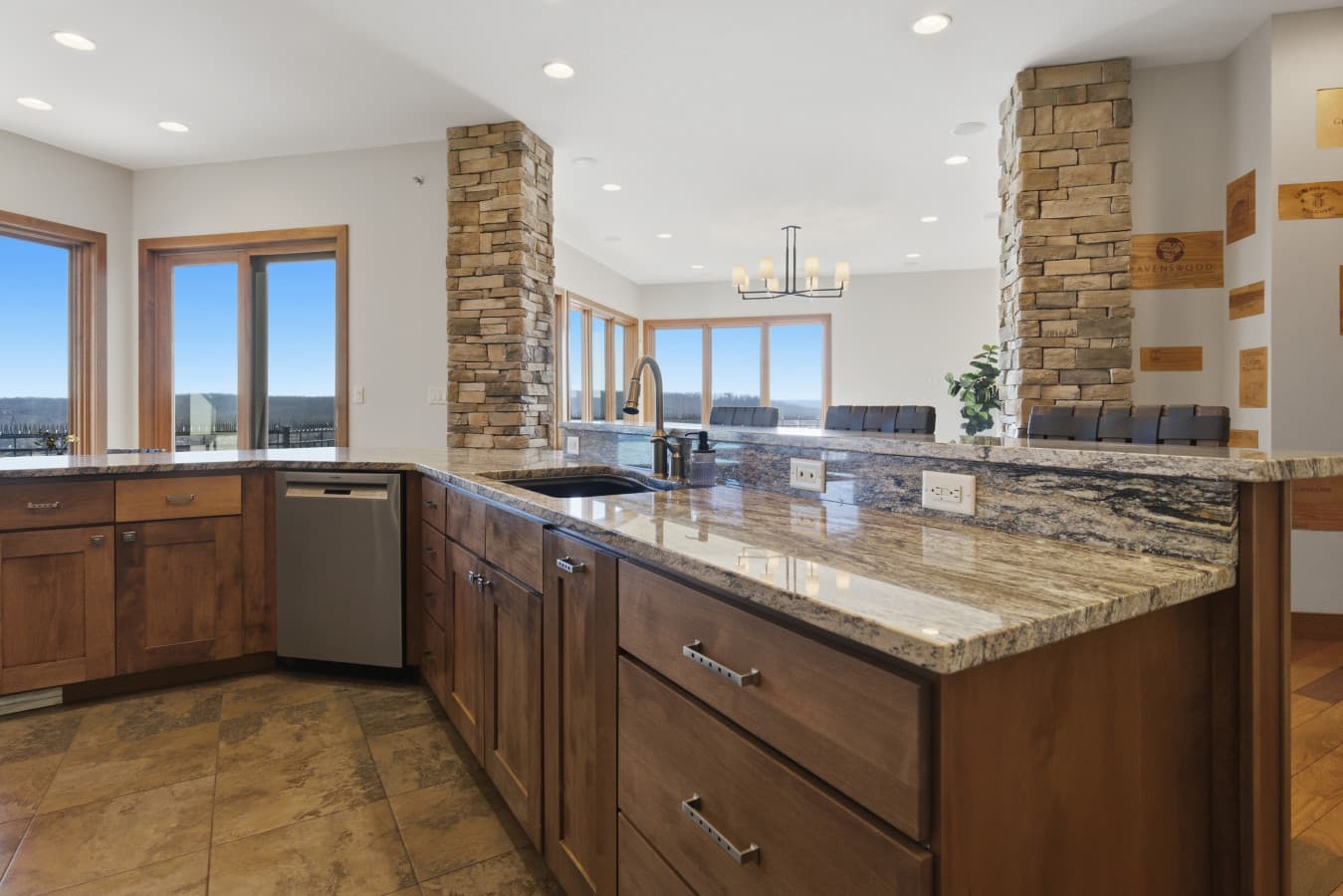 11-2 Horizon Dr - 11.jpg