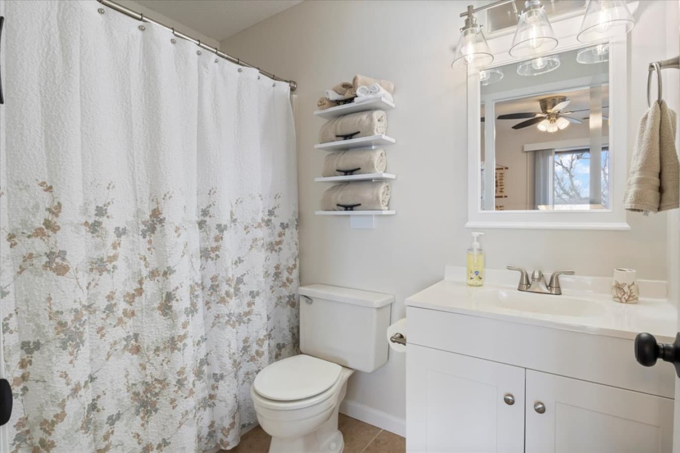 11-875 Parkside Pl 407A - 11.jpg