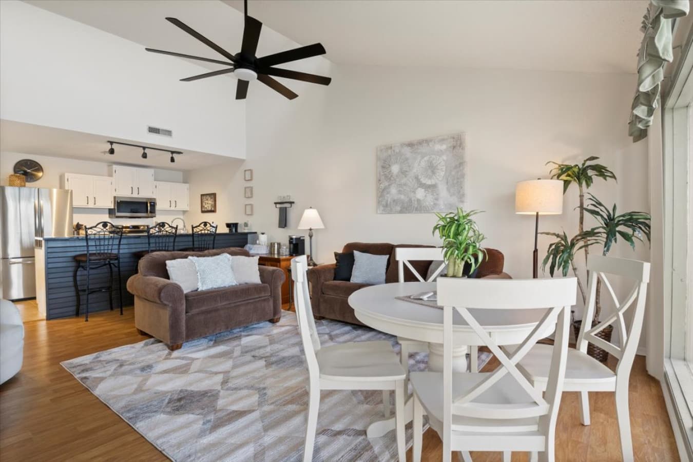 23-875 Parkside Pl 407A - 23.jpg