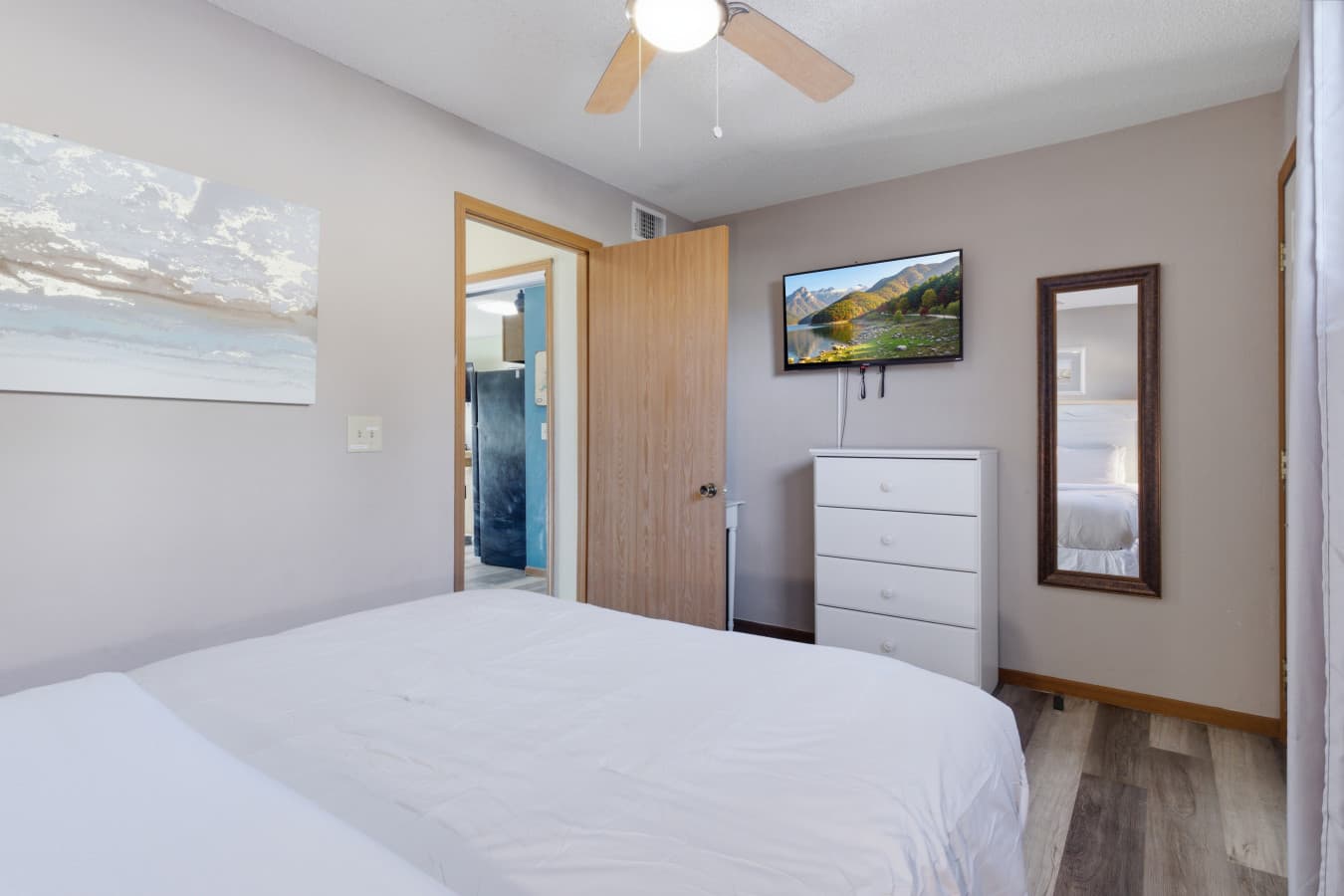 08-149 Southwood Shores Pl 3C - 8.jpg