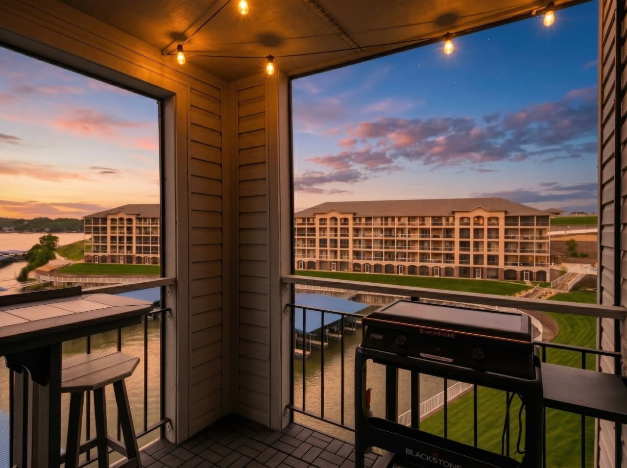 17-4897 Bridgepointe Dr unit 442 Twilight (3).jpg