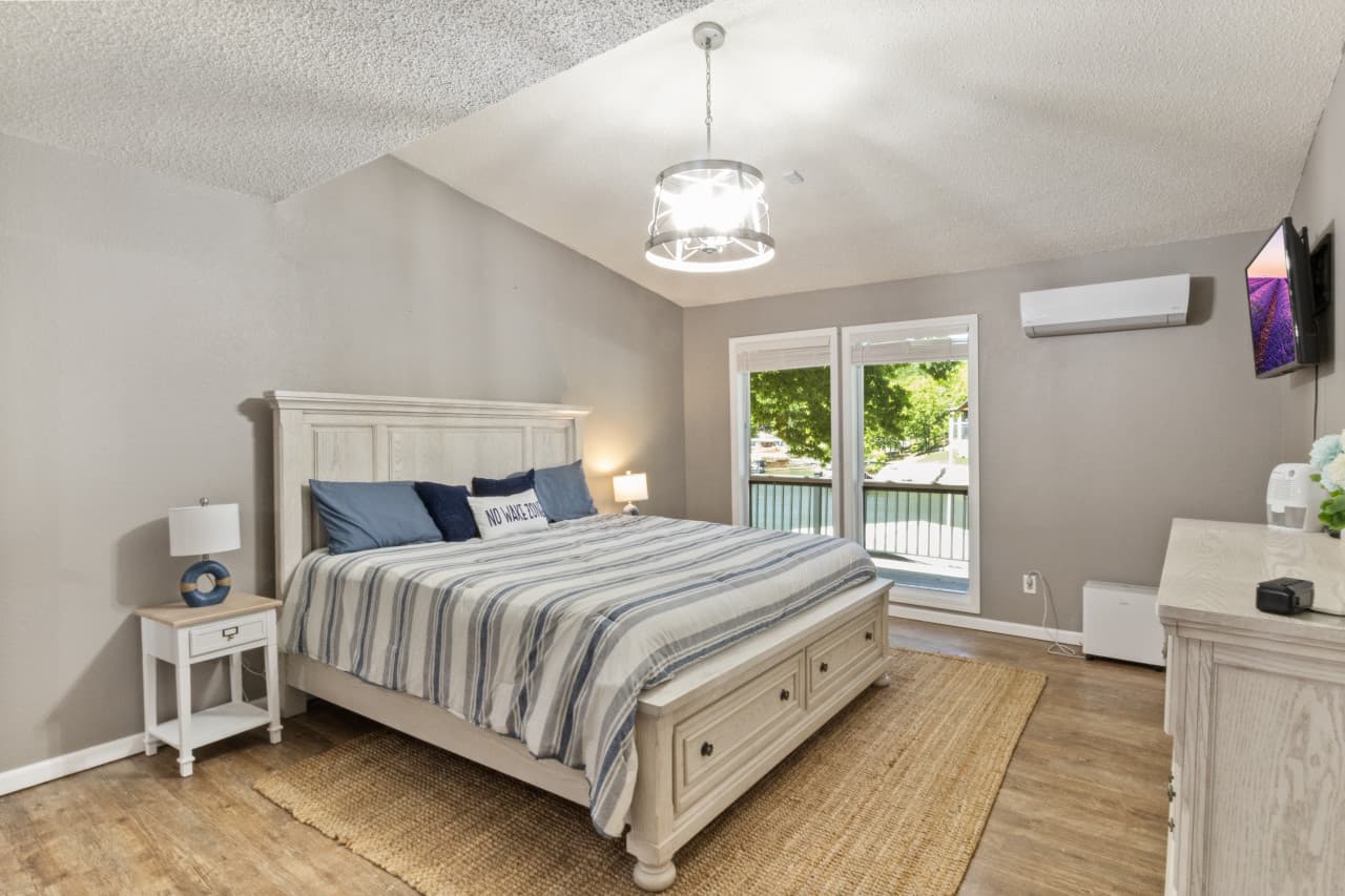 40-30878 Hickory Rd - 34.jpg