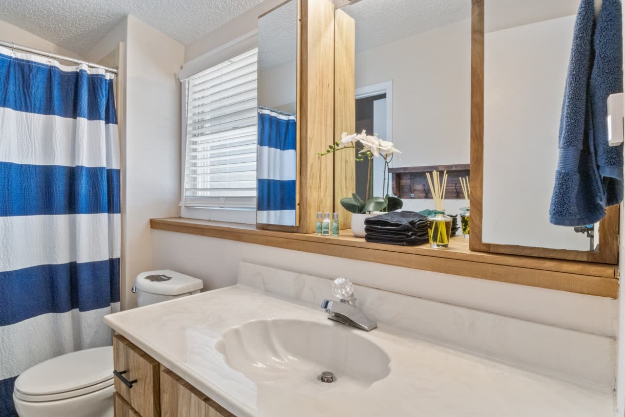 26-30878 Hickory Rd - 20.jpg