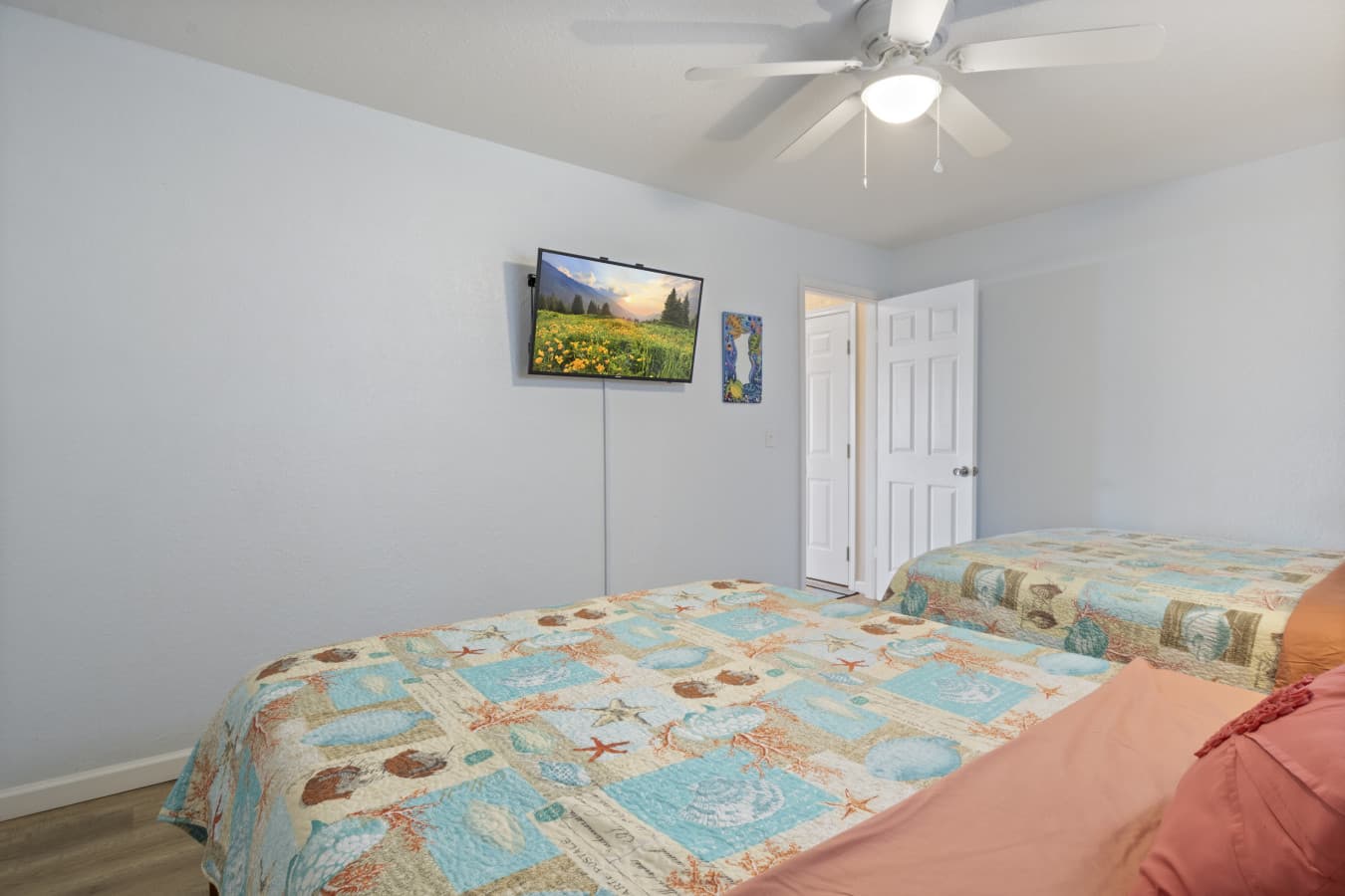 05-71 Southwood Shores Pl 2D - 5.jpg