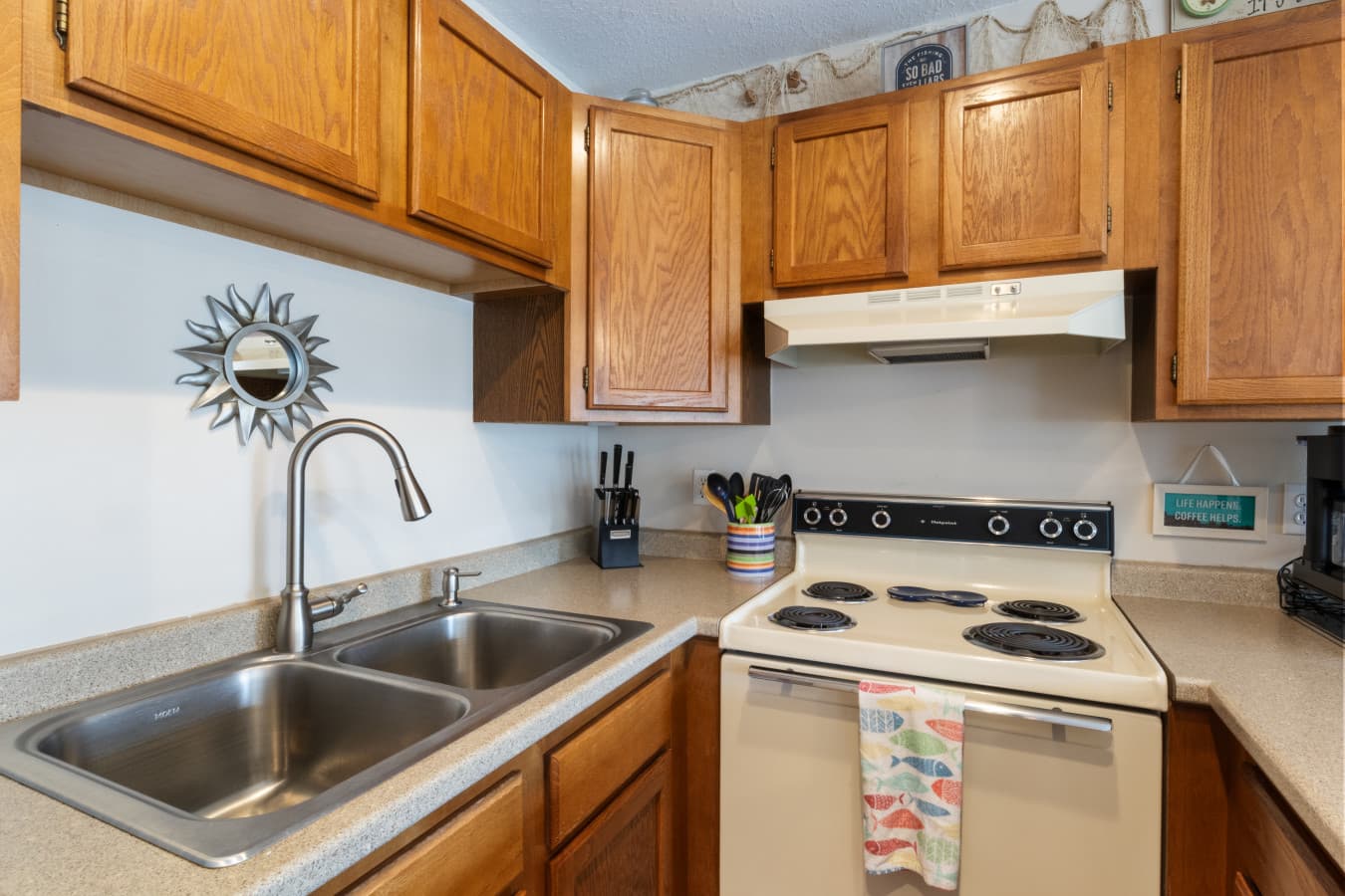 17-71 Southwood Shores Pl 2D - 17.jpg