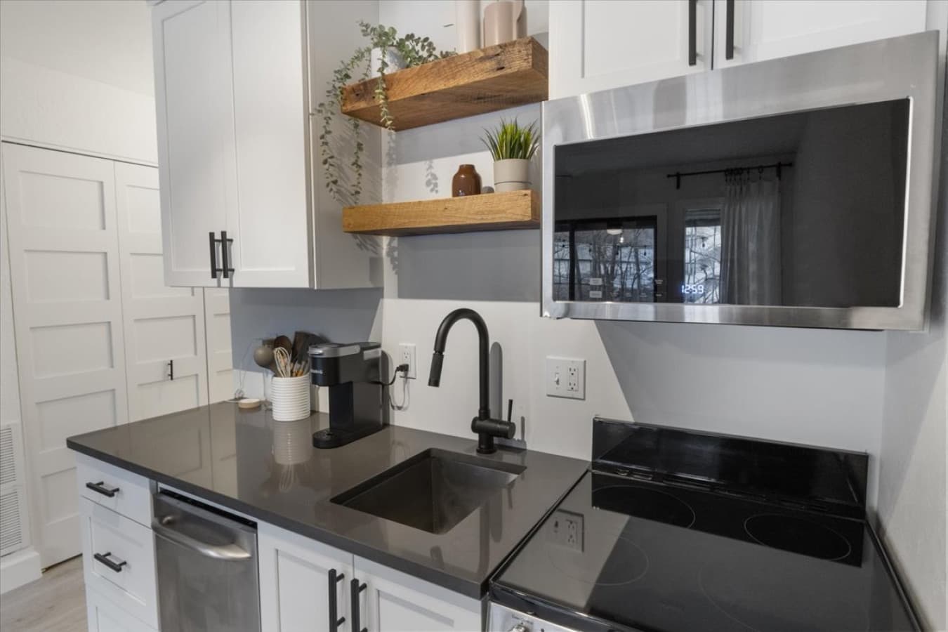 28-159 Southwood Shores Pl 3B - 28.jpg