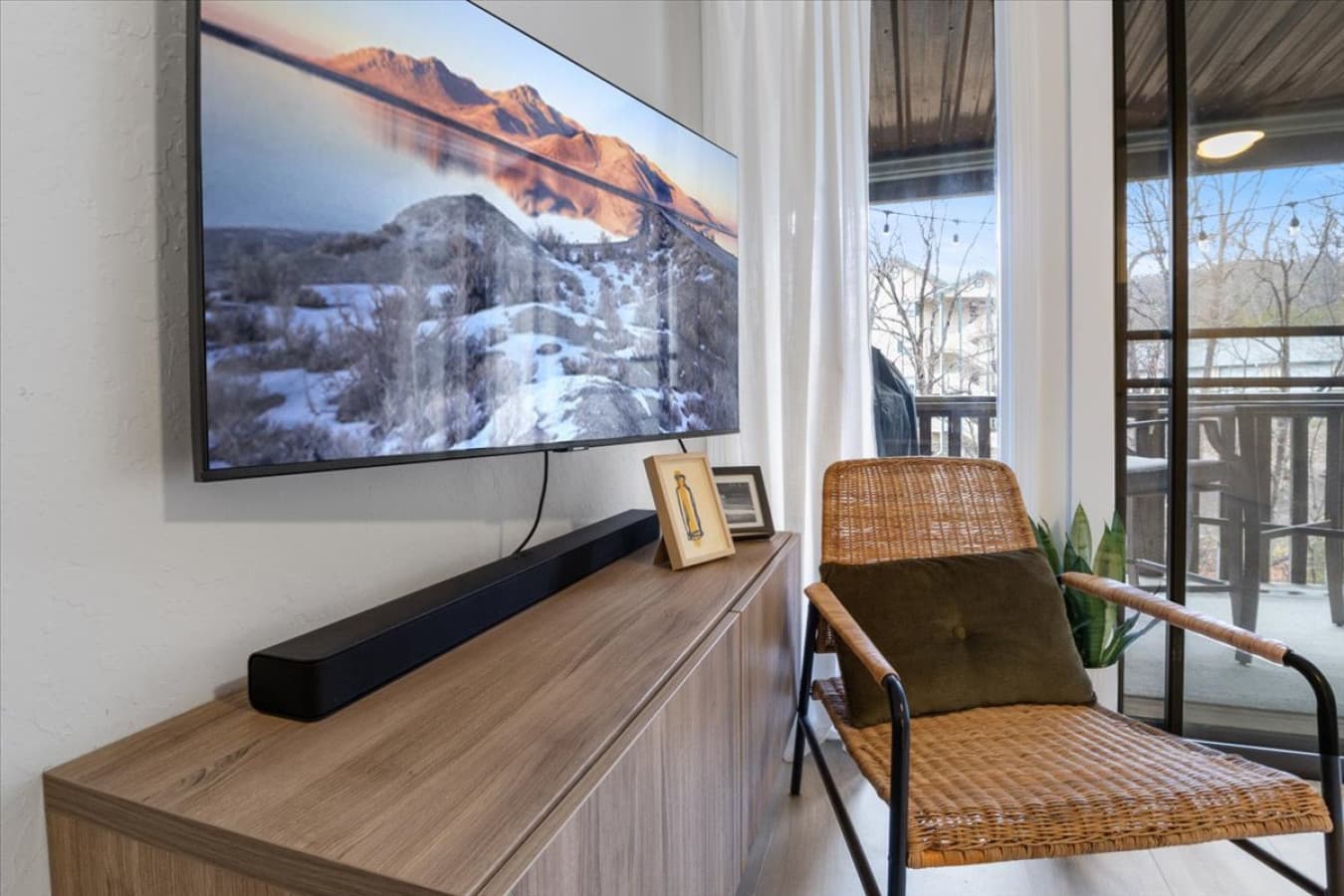 24-159 Southwood Shores Pl 3B - 24.jpg