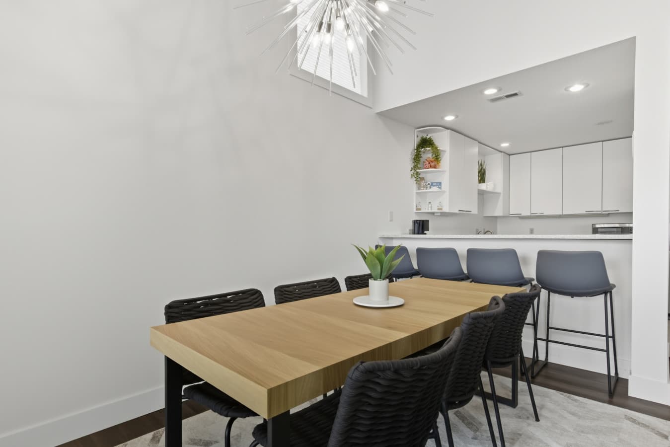 15-250 Emerald Bay Dr 3C - 15.jpg