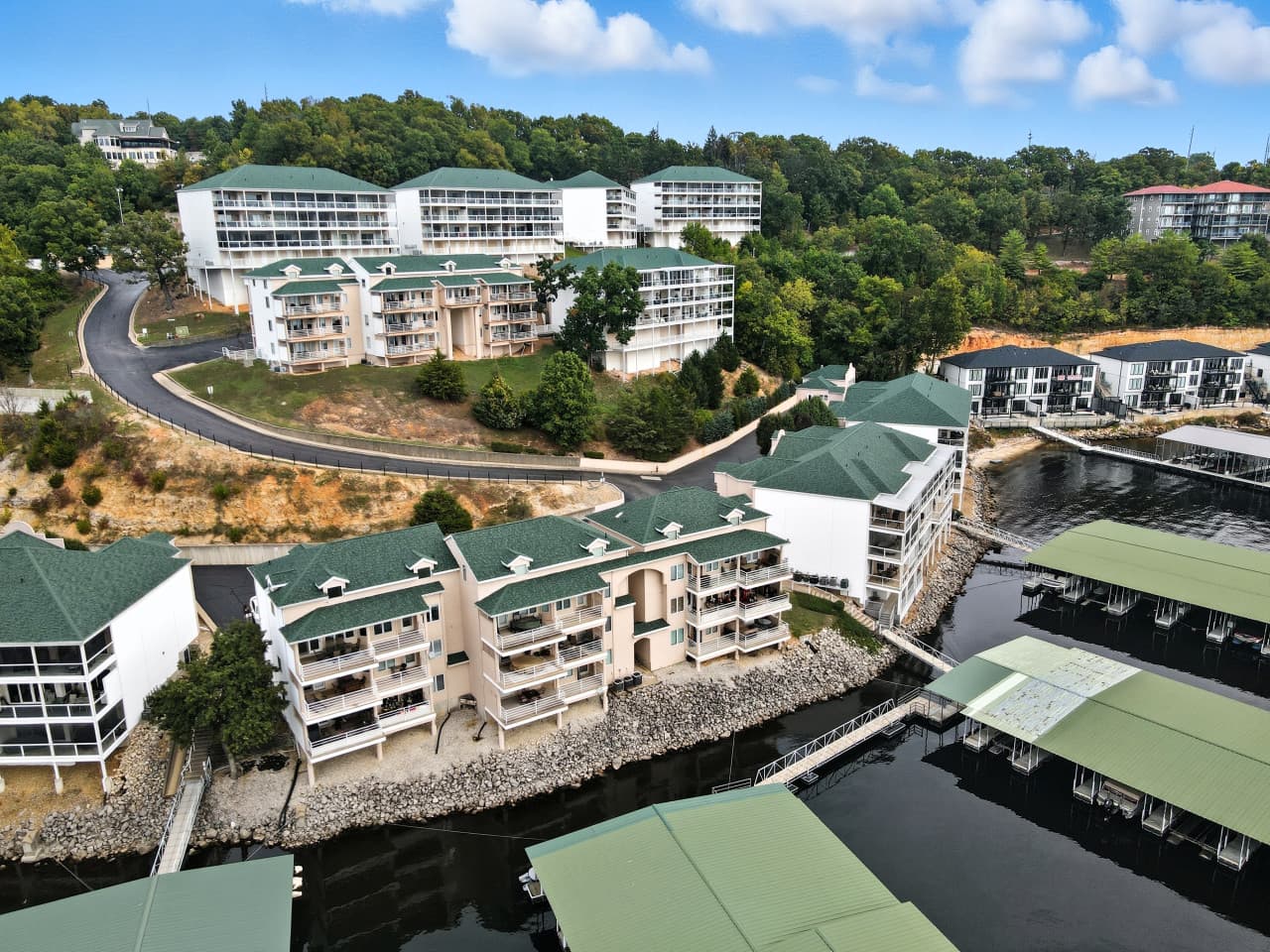 03-250 Emerald Bay Dr 3C - 3.jpg