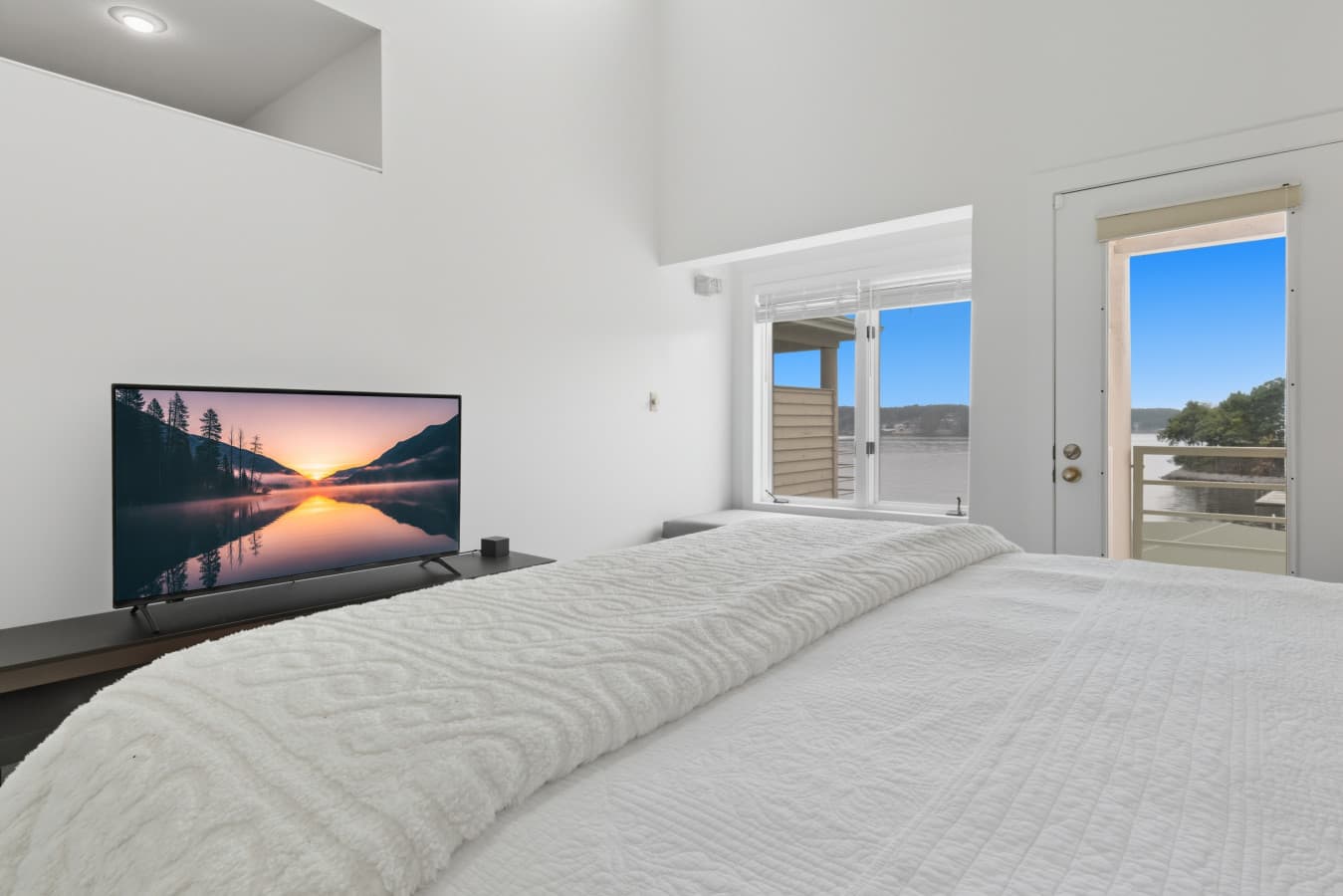 24-250 Emerald Bay Dr 3C - 24.jpg