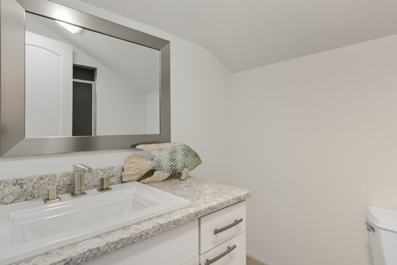 31-250 Emerald Bay Dr 3C - 31.jpg