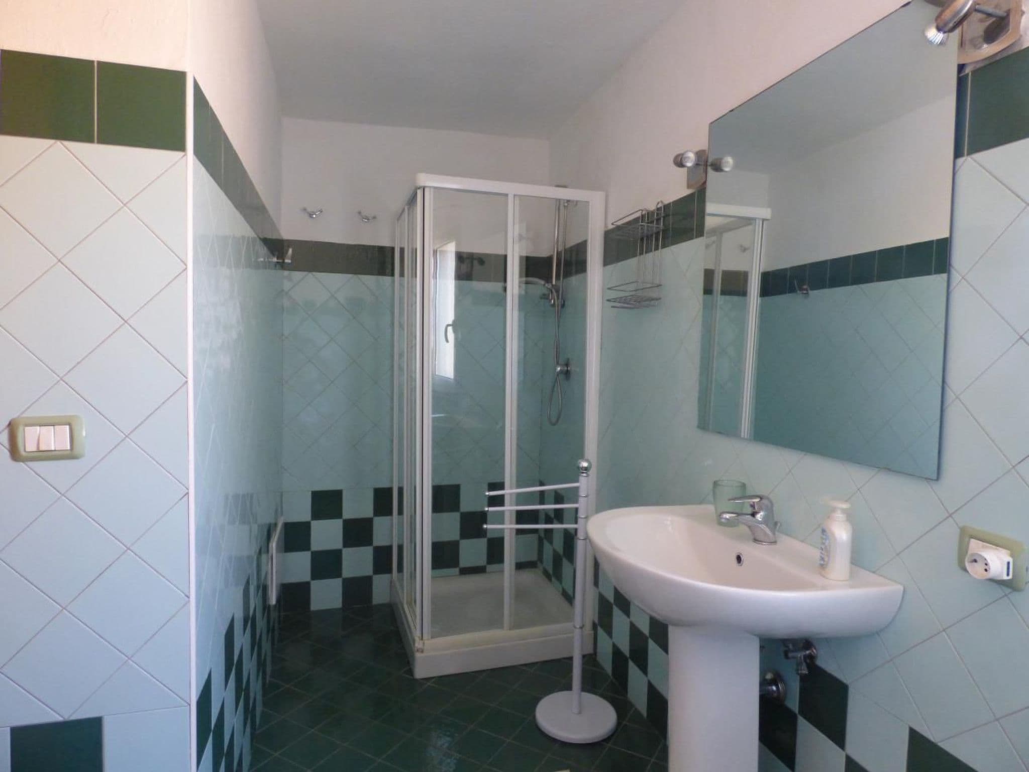 Gallery Image 15