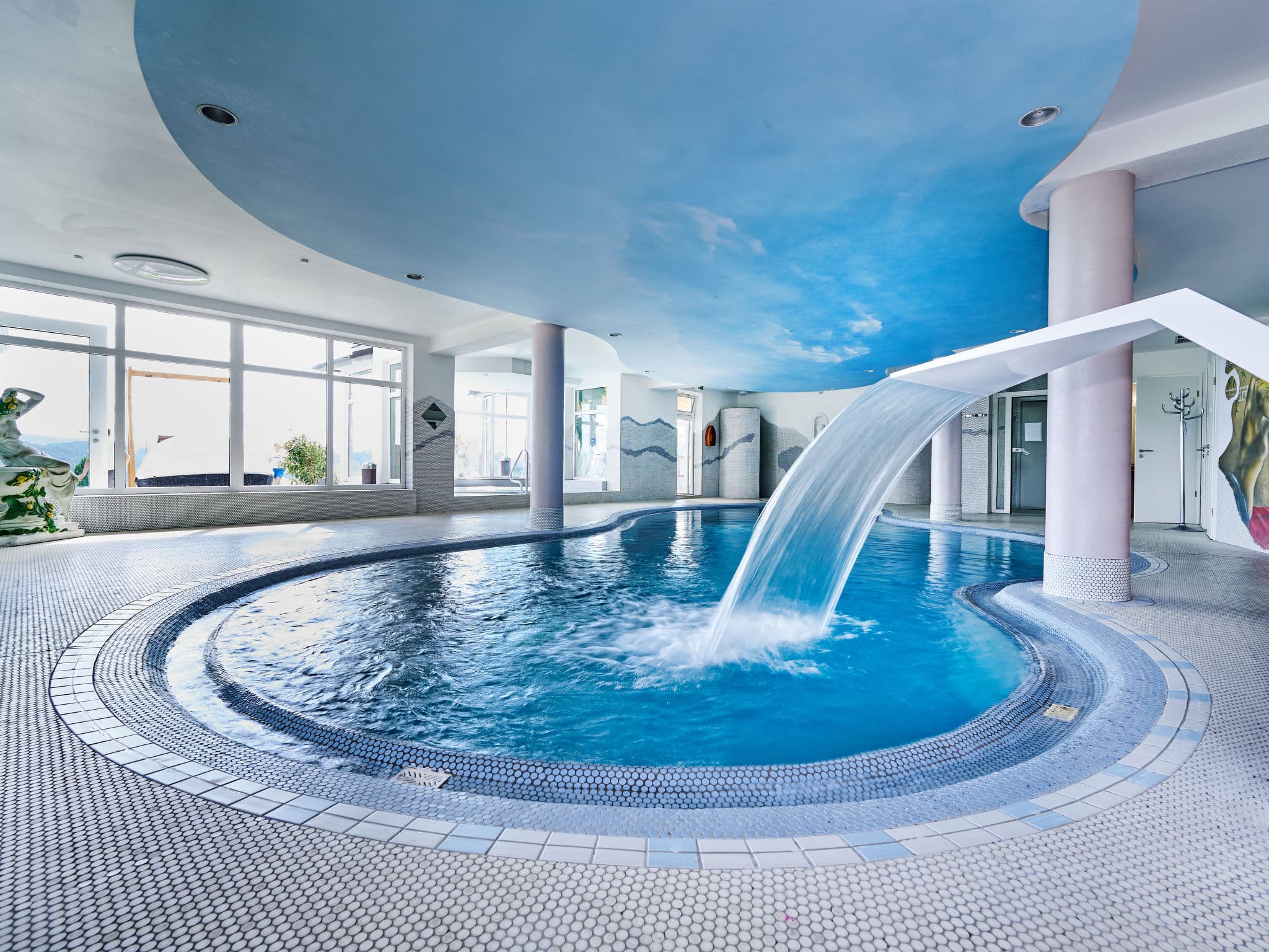 Pool Indoor