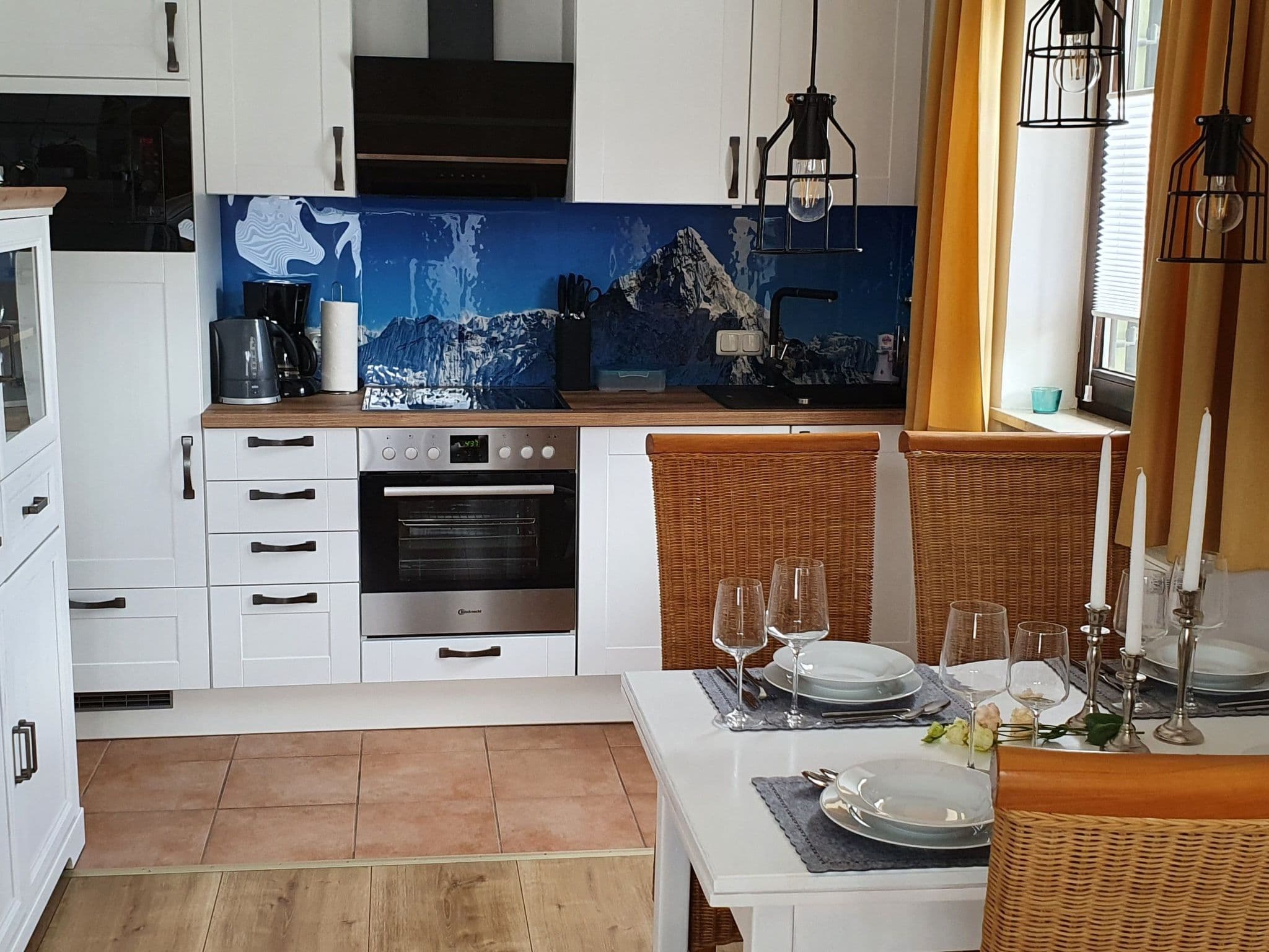 Kitchen / Dining Room