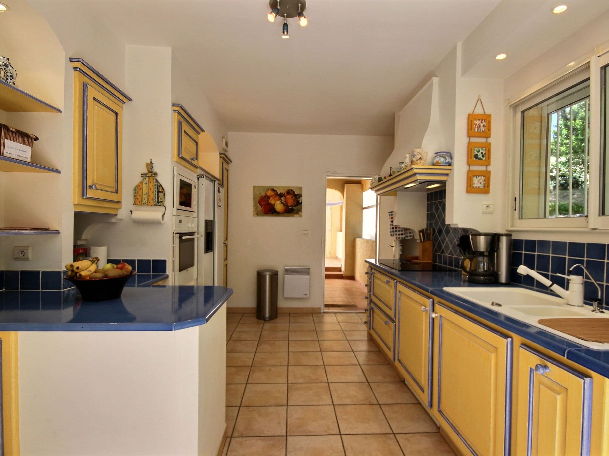 Gallery Image 13