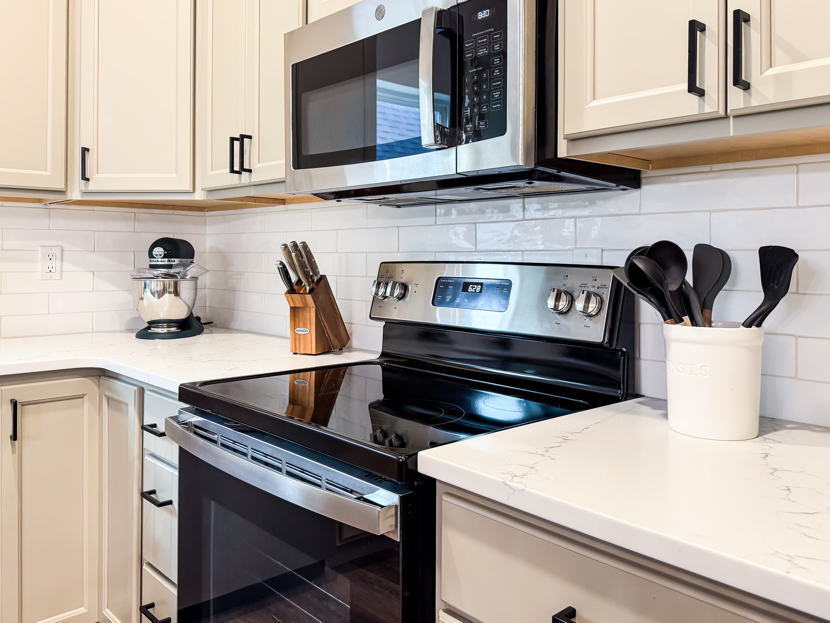 Kitchen aid to help in the kitchen