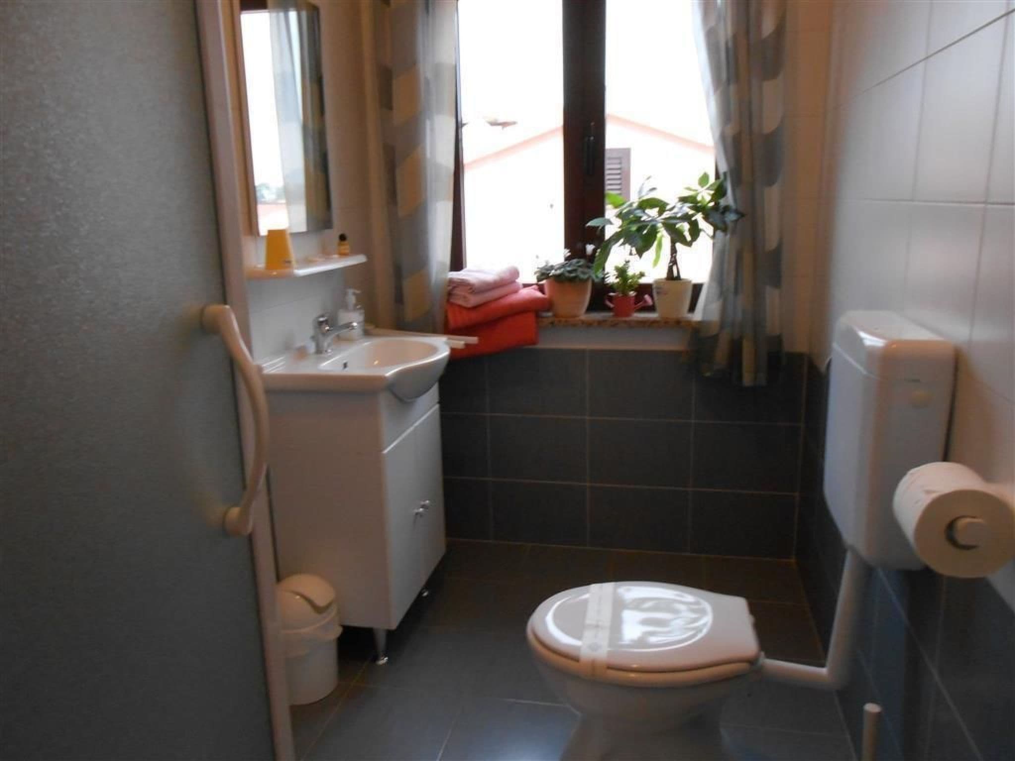 Gallery Image 21