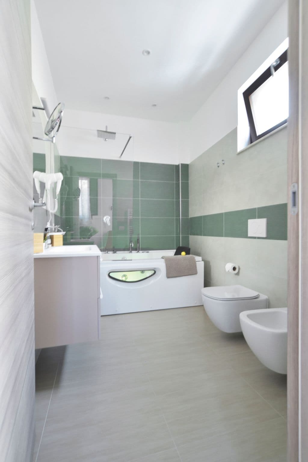 Bathroom / Wellness