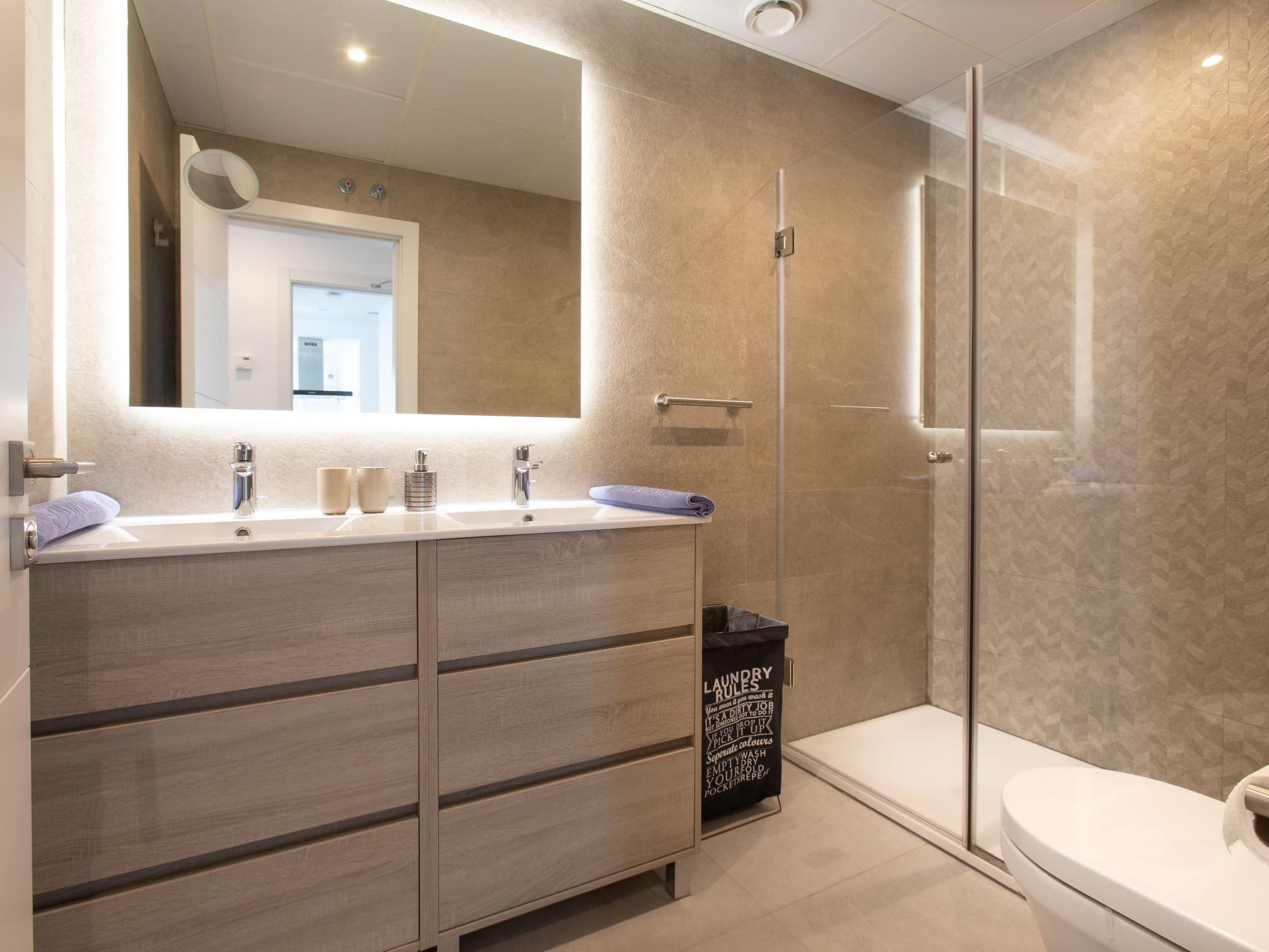 Bathroom / Wellness