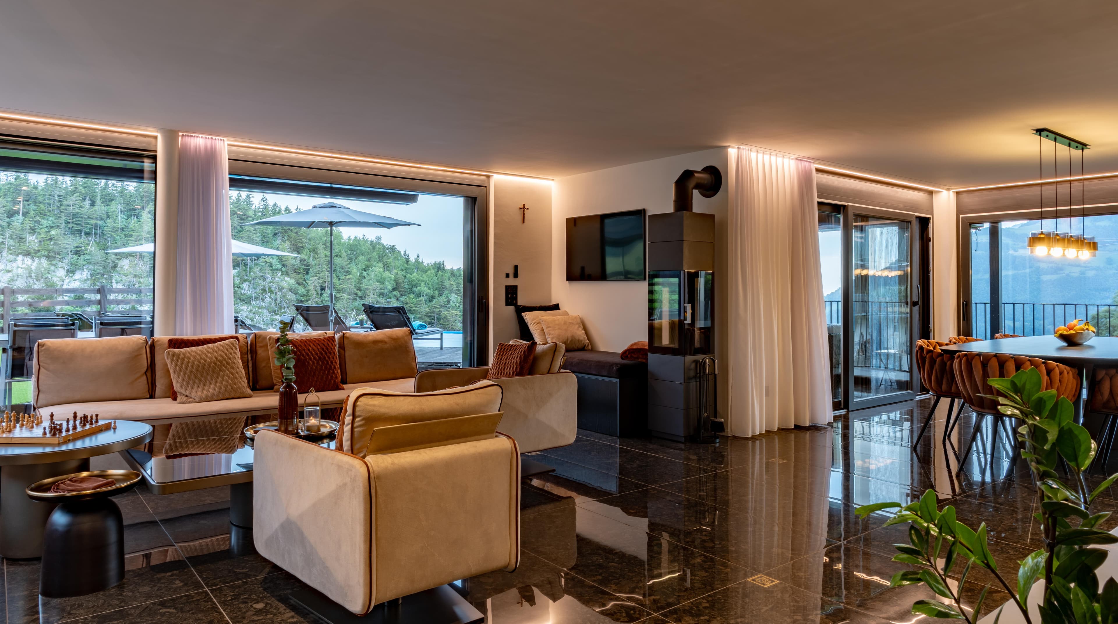 Villa tauris living dining lake lucerne