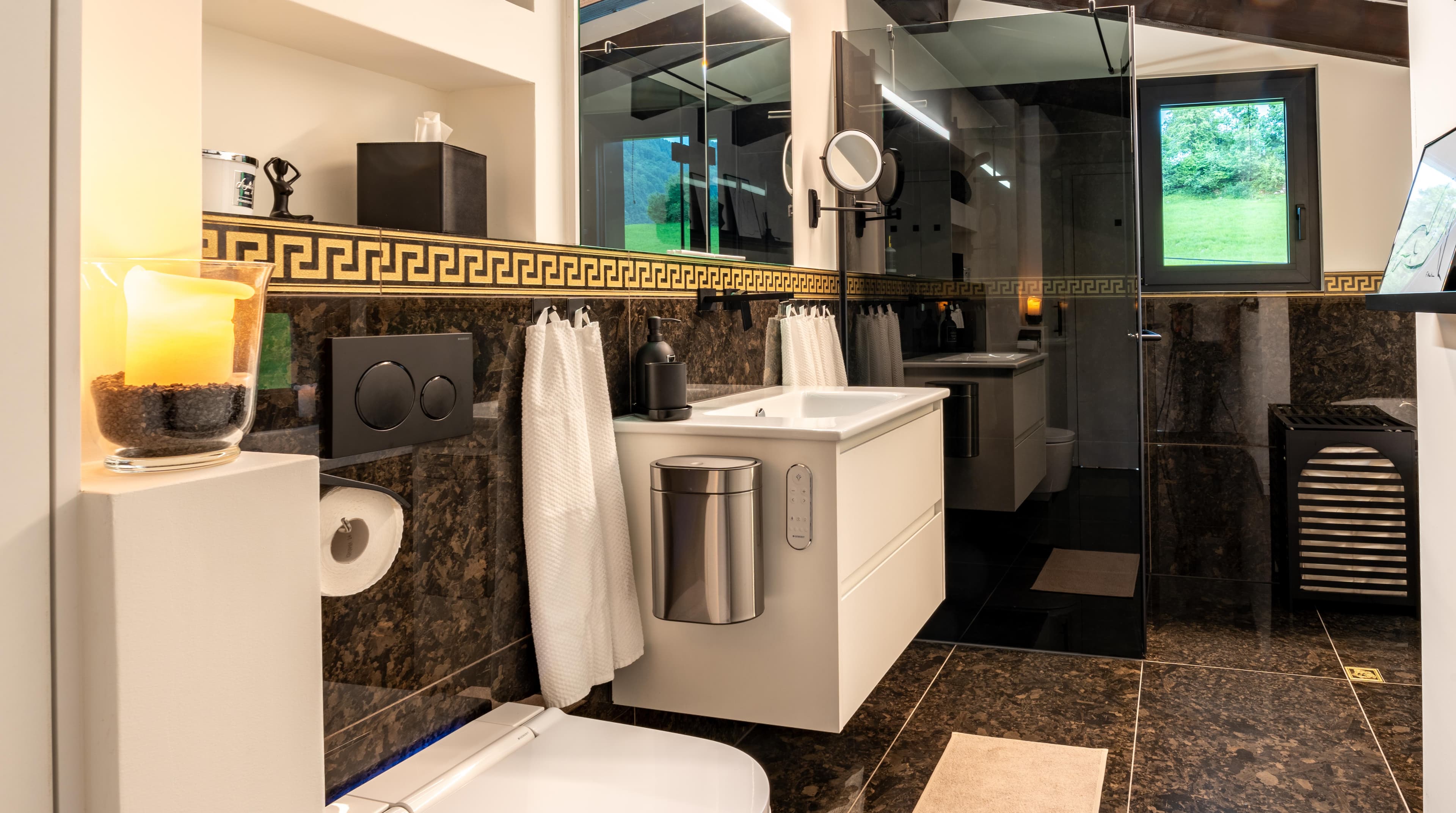 Villa tauris upper floor shared bathroom