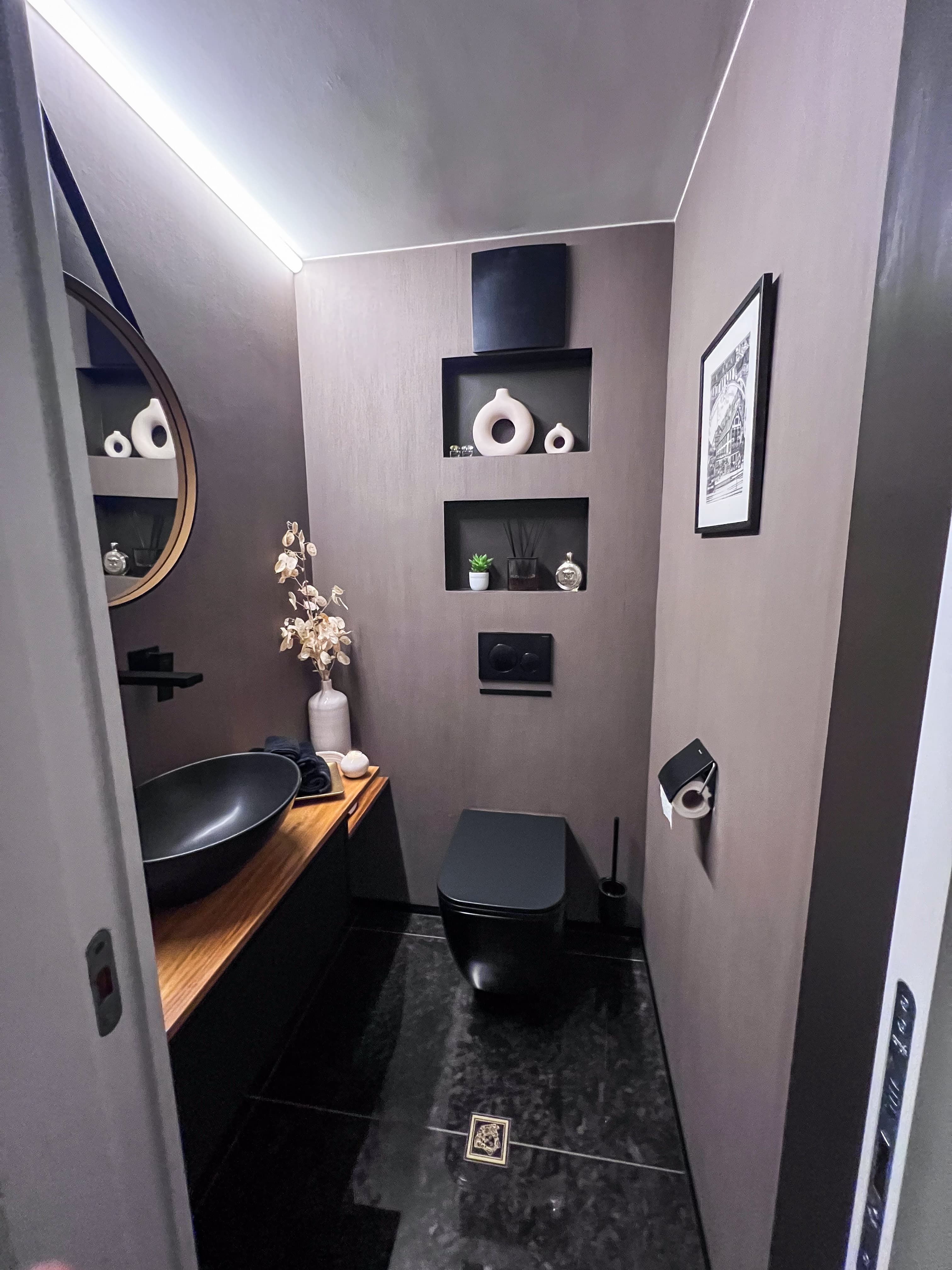 Villa tauris guest toilet