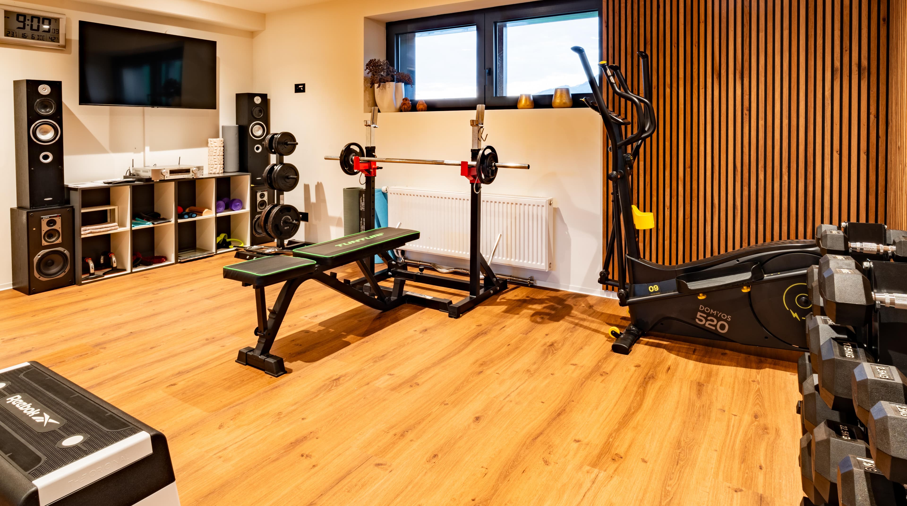 Villa tauris fitness room lake views