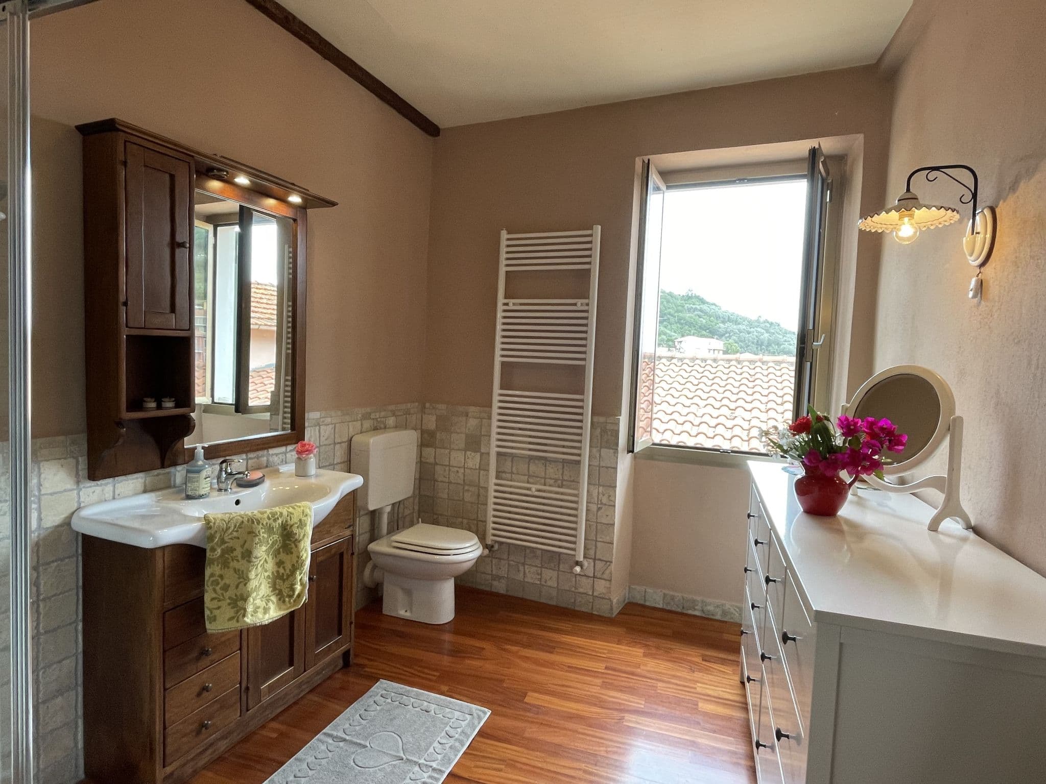 Bathroom / Wellness