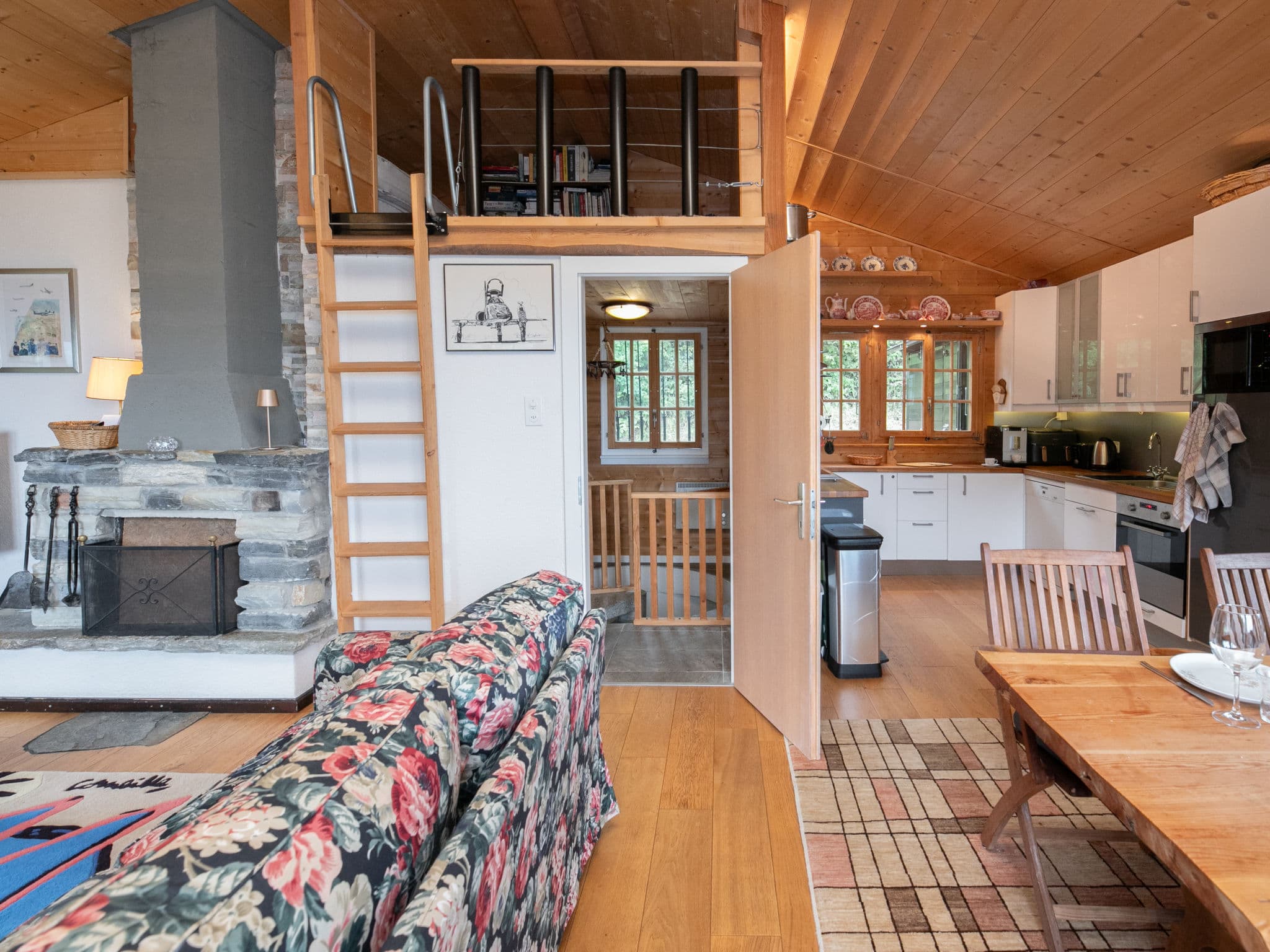 Kitchen / Dining Room
