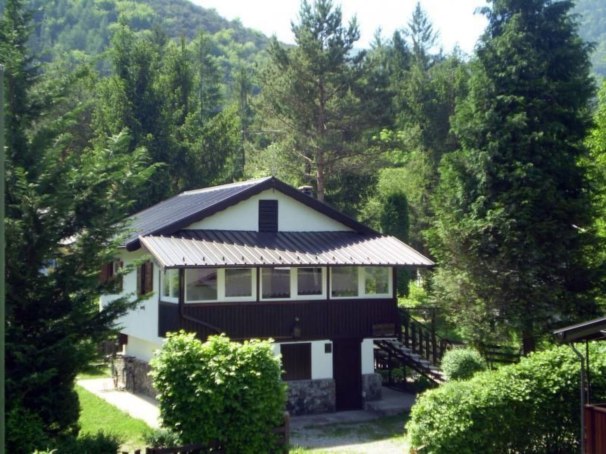 Gallery Image 32