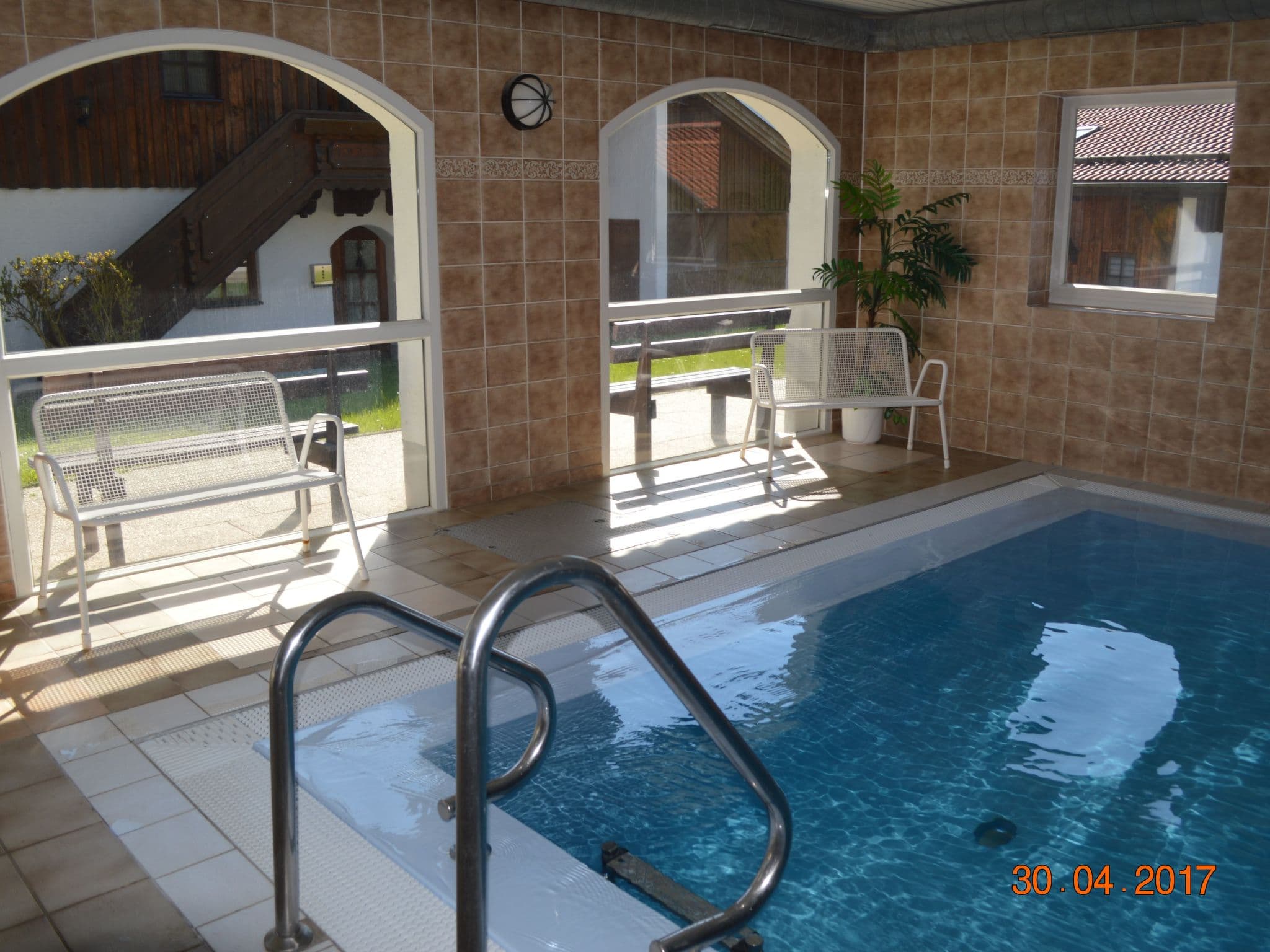 Pool Indoor