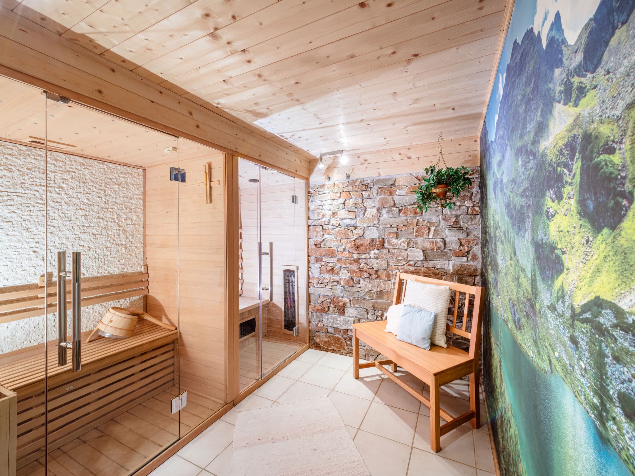 Bathroom / Wellness