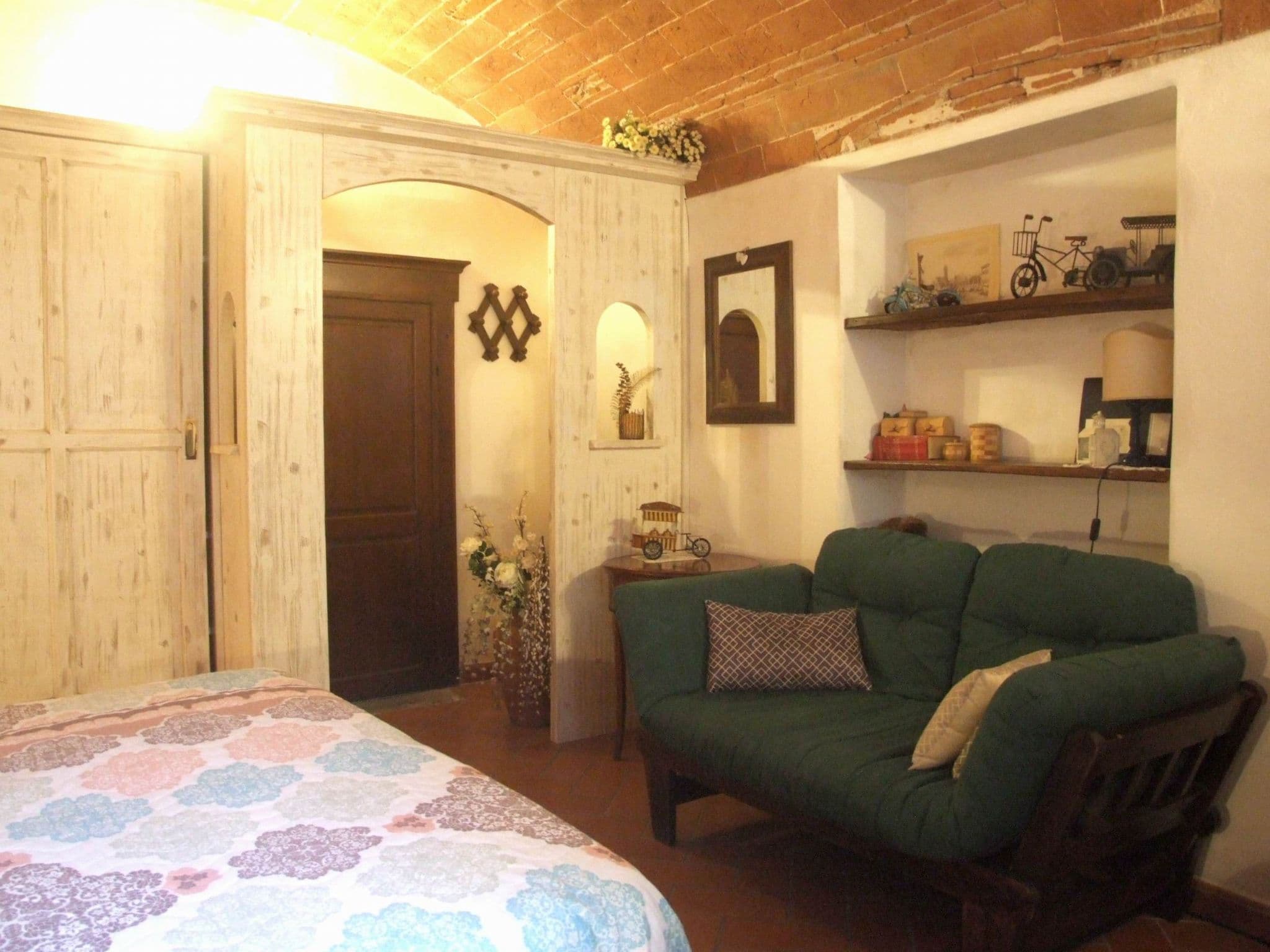 Gallery Image 15
