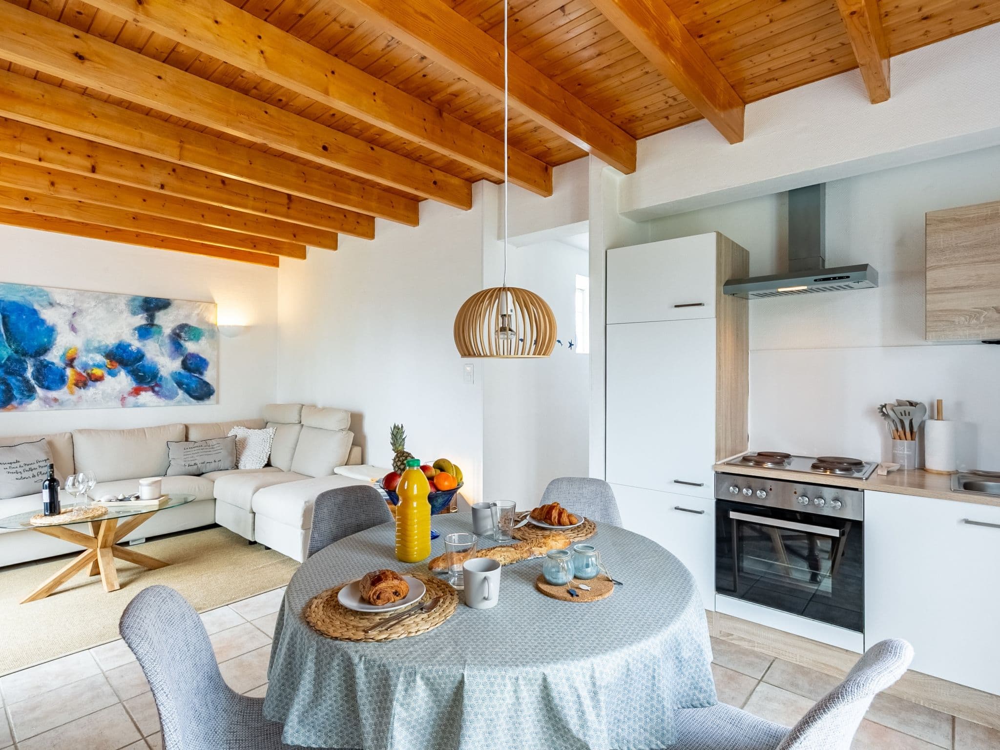 Kitchen / Dining Room