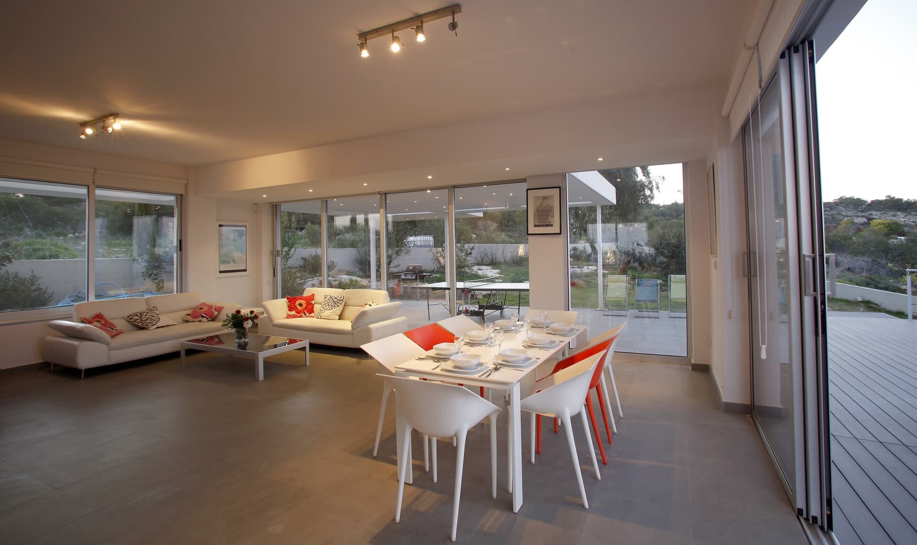 Gallery Image 13