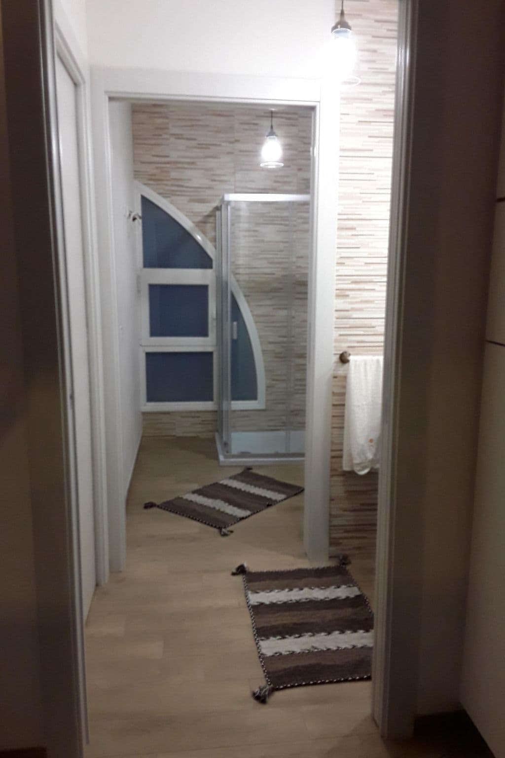 Gallery Image 18