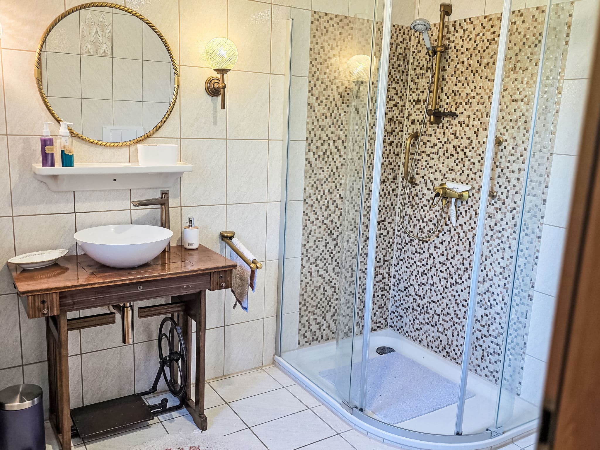 Bathroom / Wellness