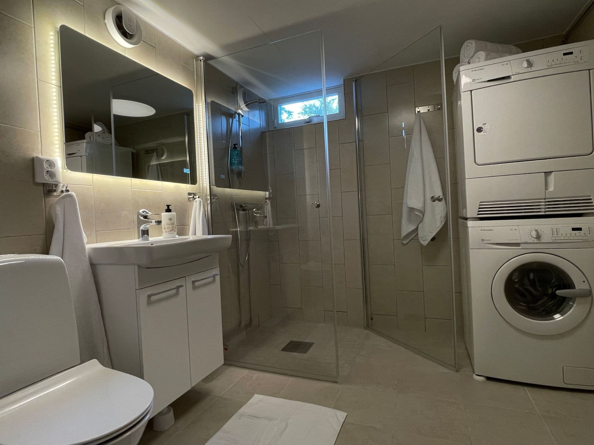 Bathroom / Wellness