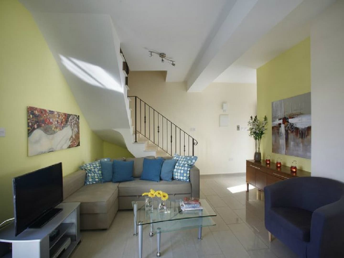 Gallery Image 12