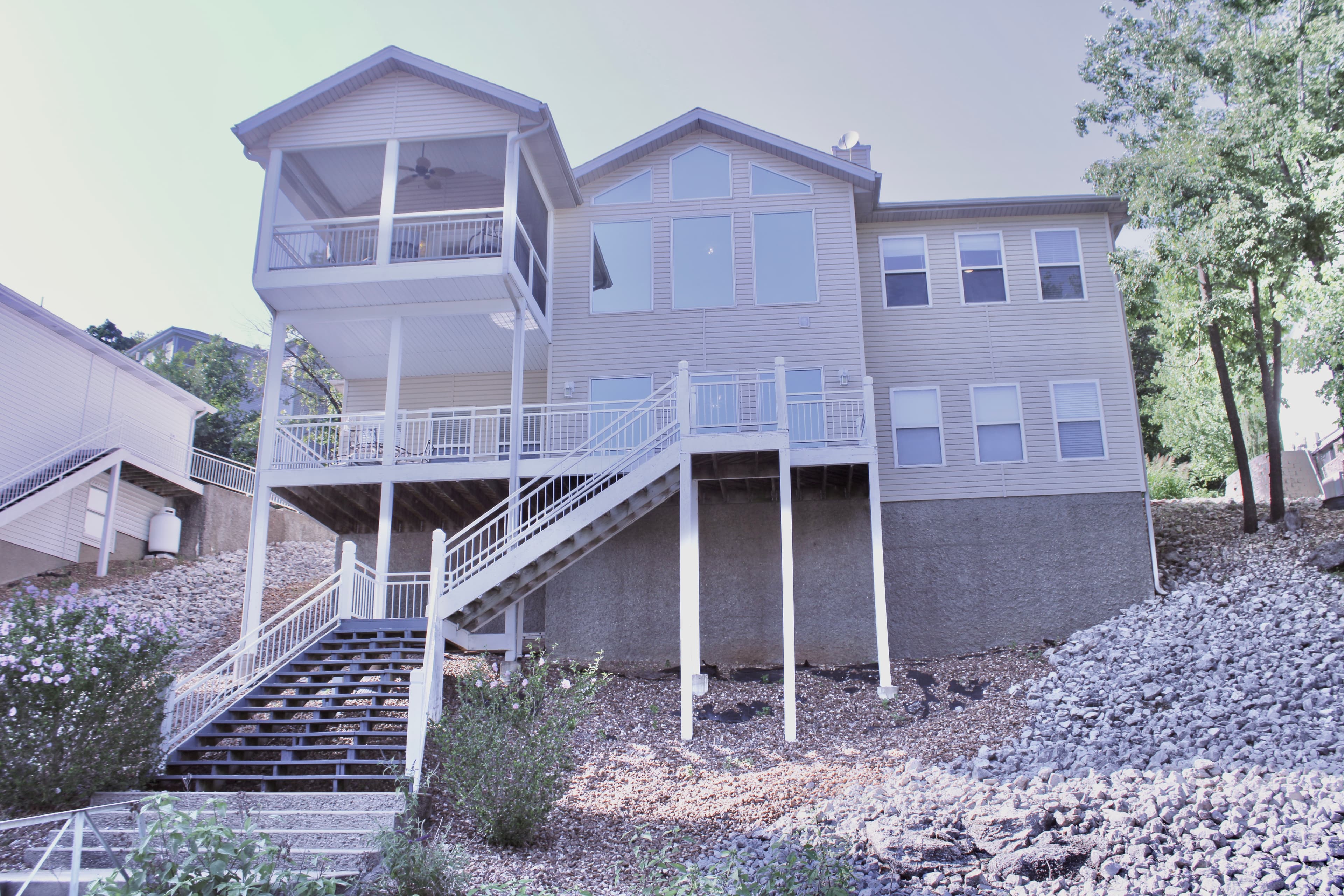 Exterior 1