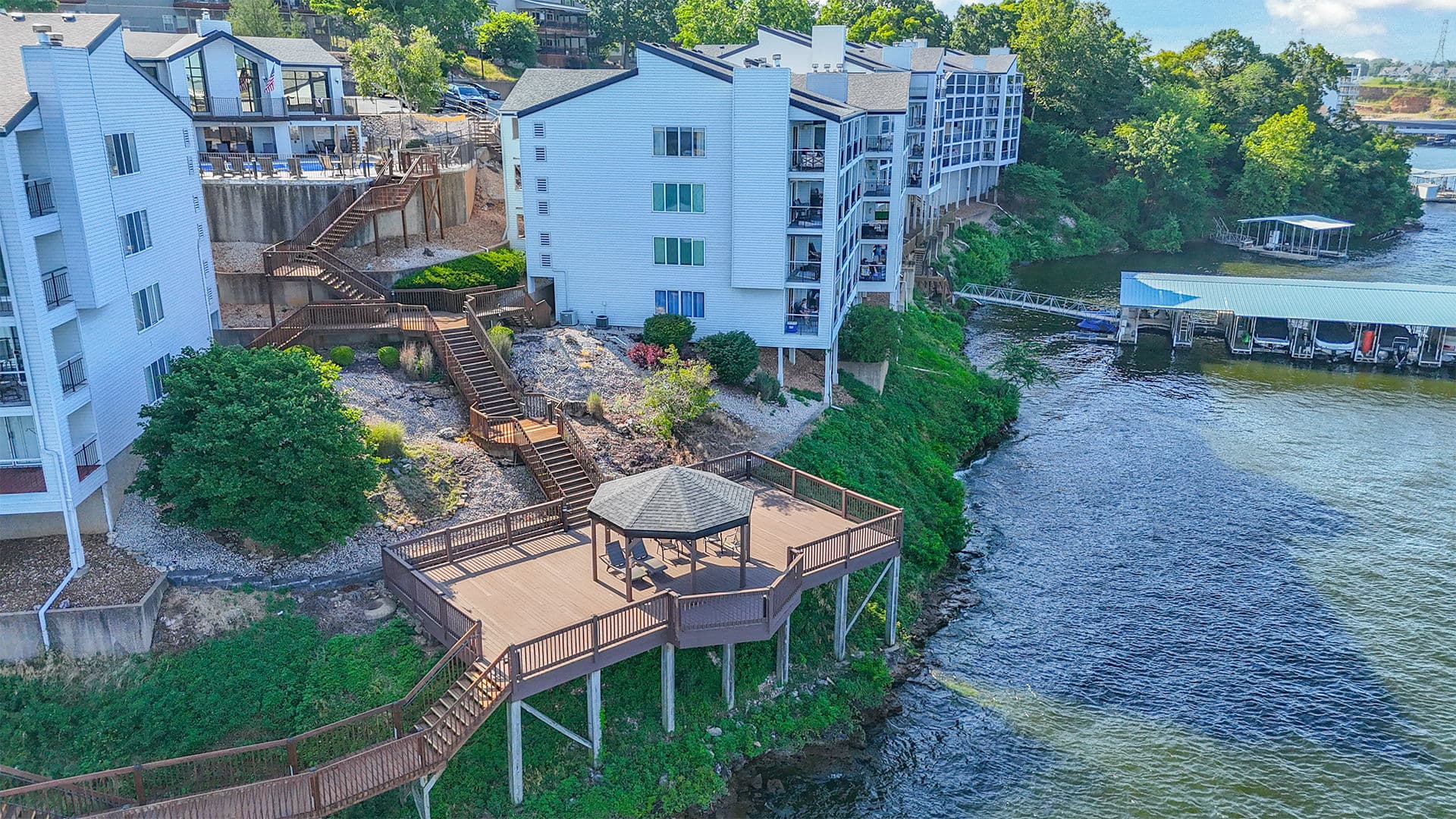 47-web-or-mls-Bridgepointe 400 (47)