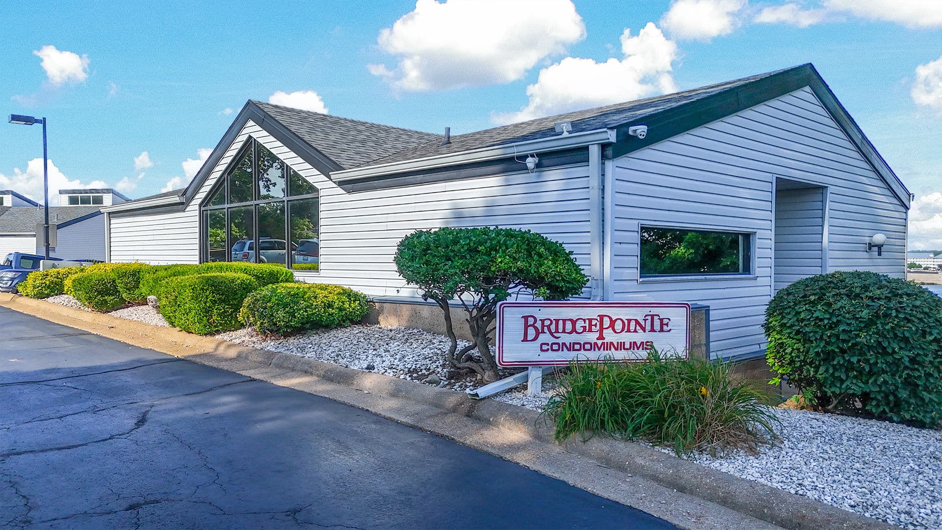 63-web-or-mls-Bridgepointe 400 (63)