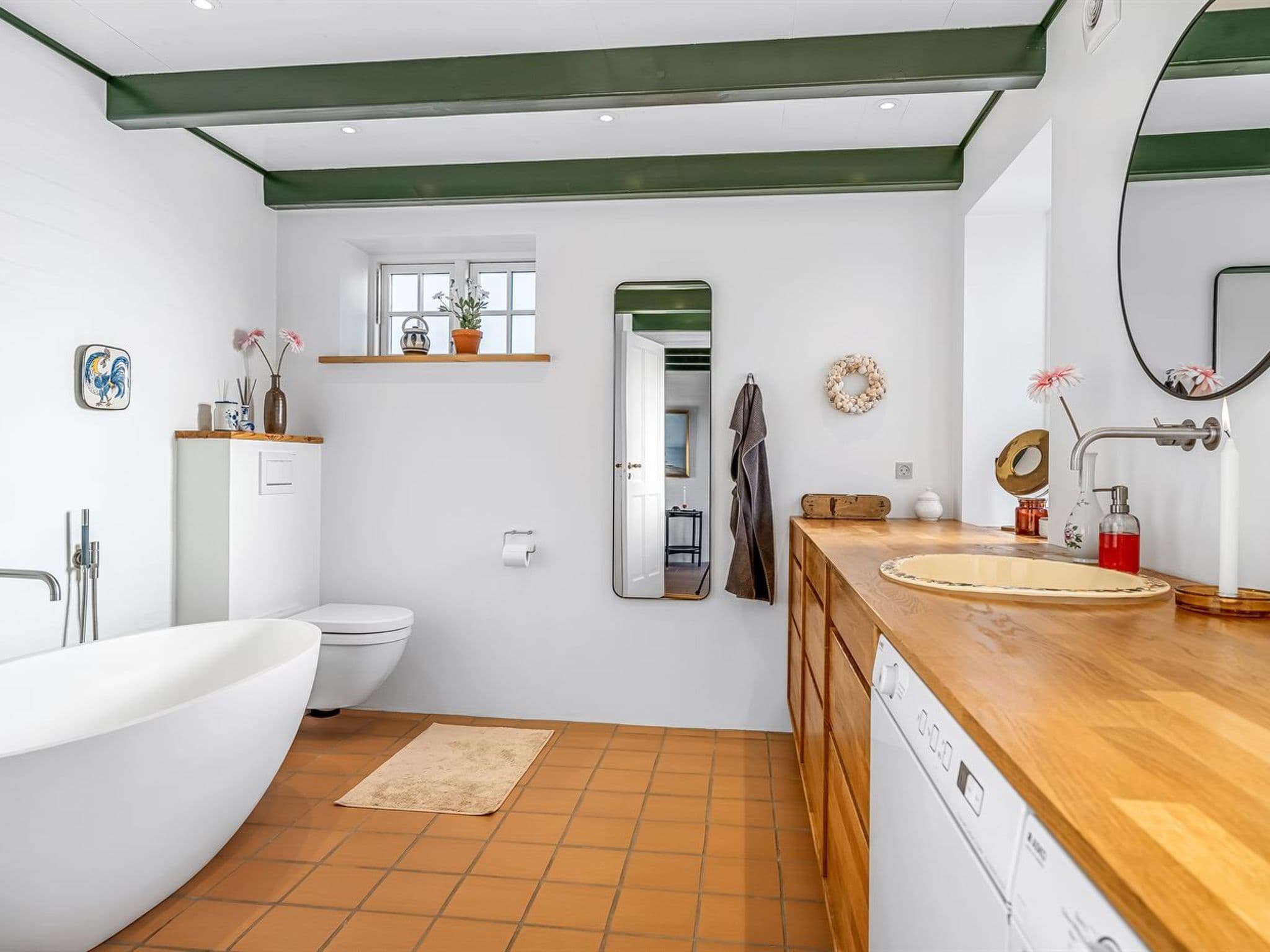 Bathroom / Wellness